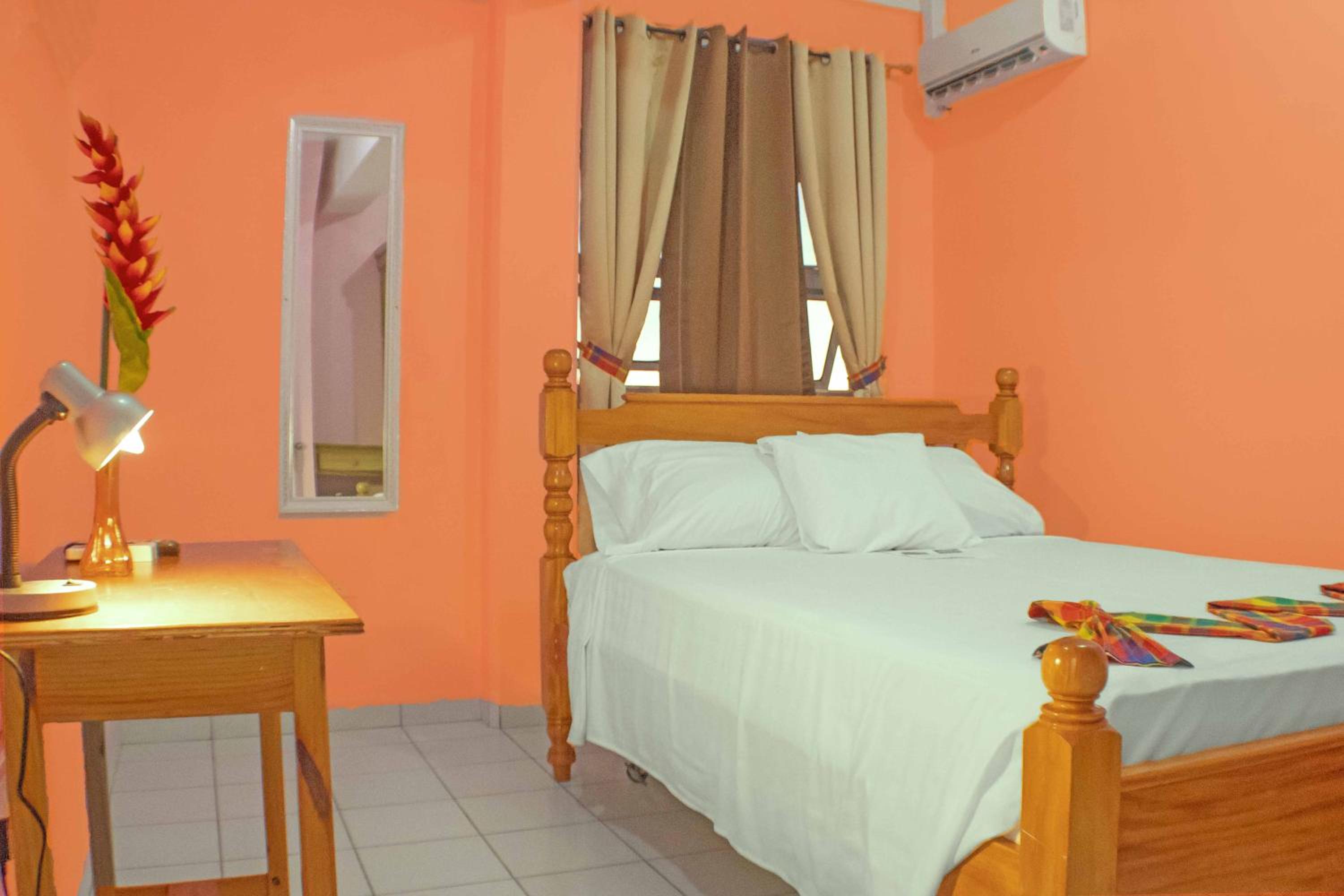 La Flamboyant Hotel