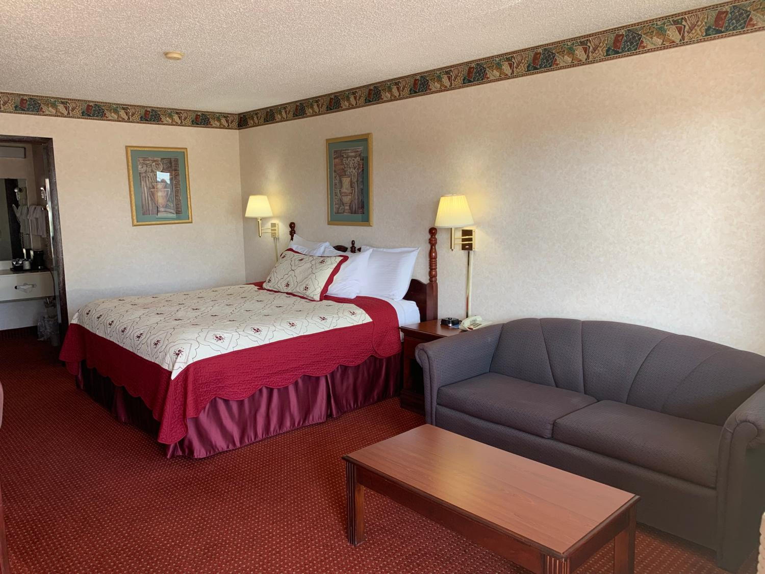 Regency Inn
