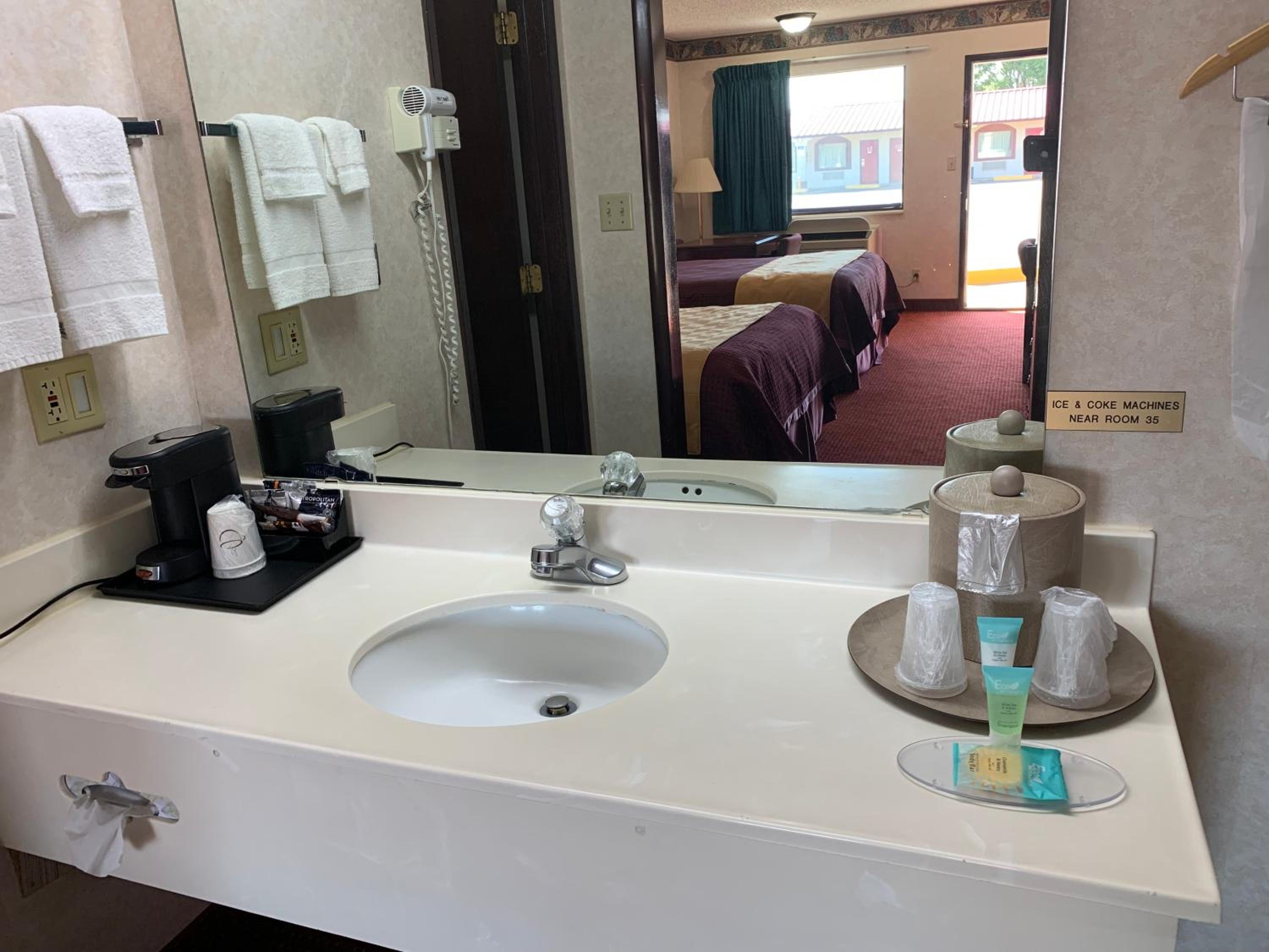 Regency Inn