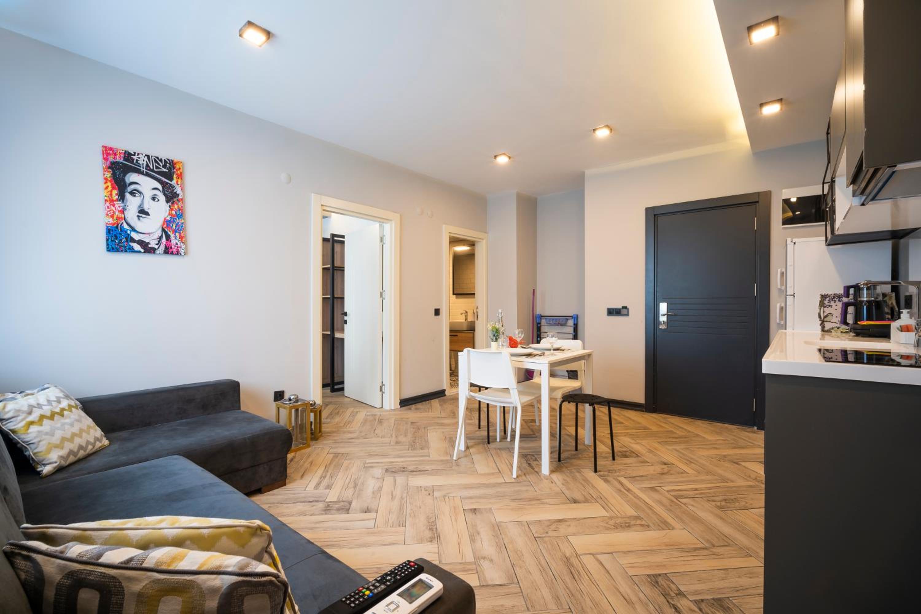 Meyde Boutique Suites - Image 26