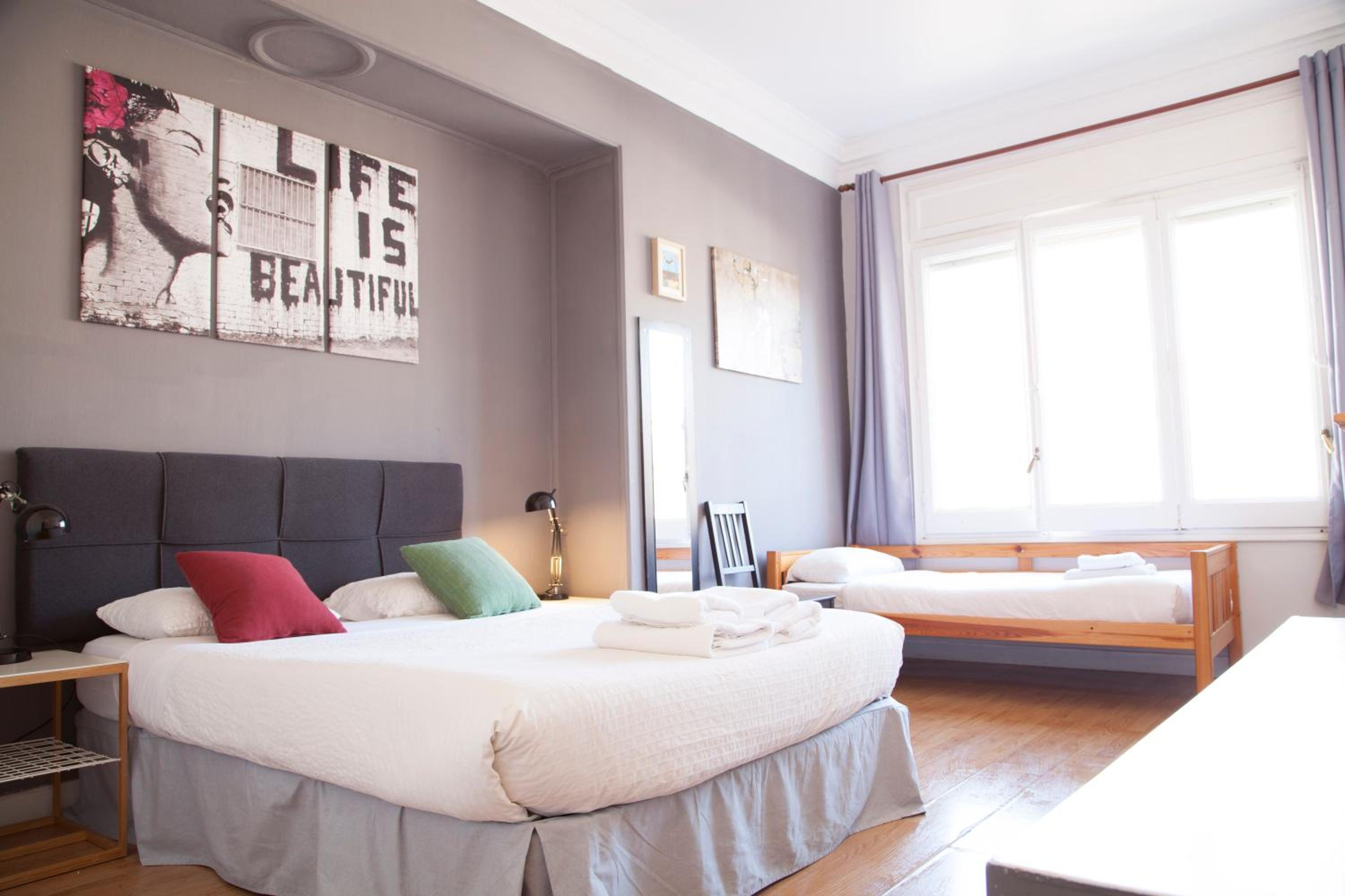 Wow Hostel Barcelona