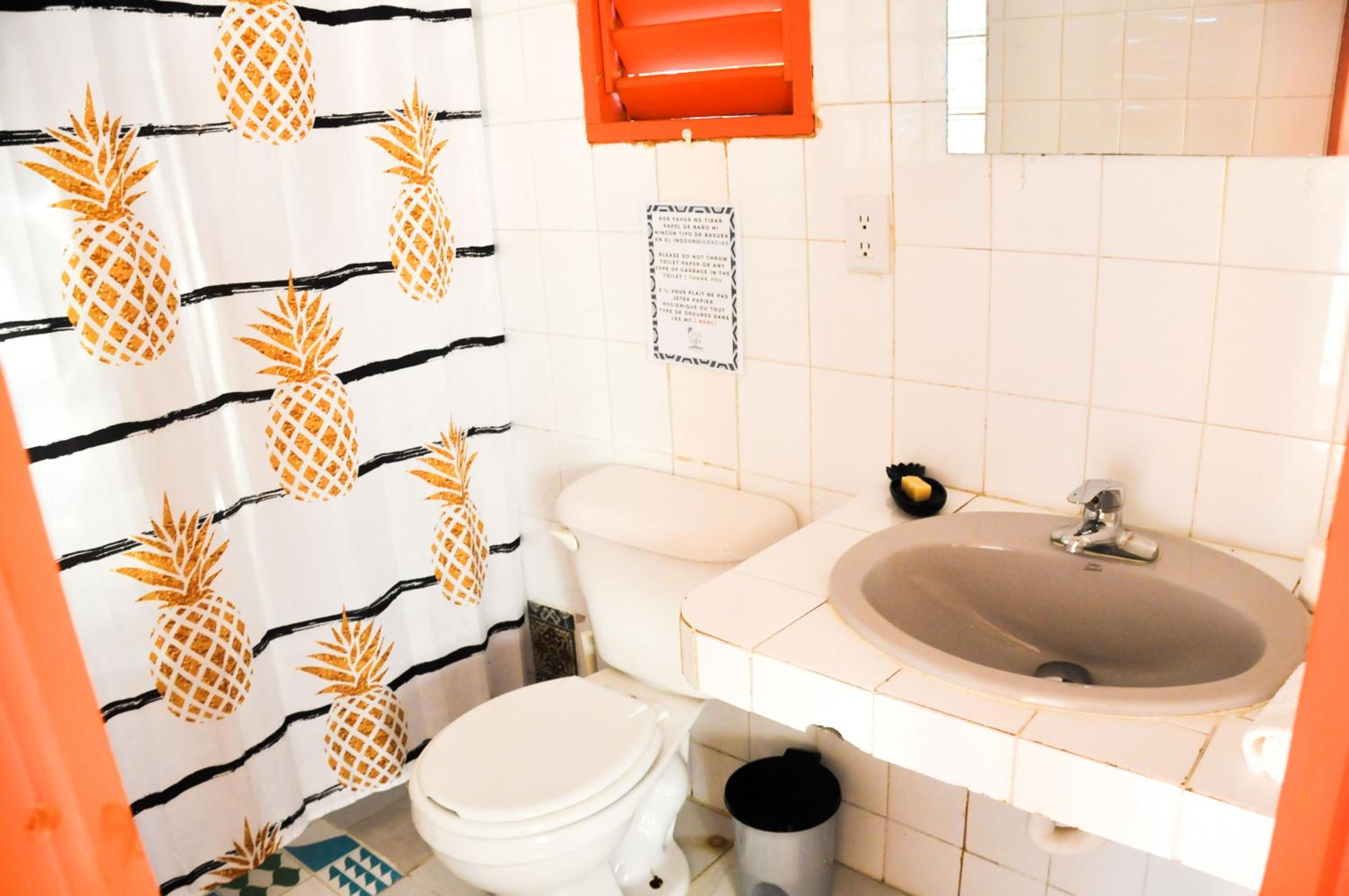 Casa Delfin Guest House