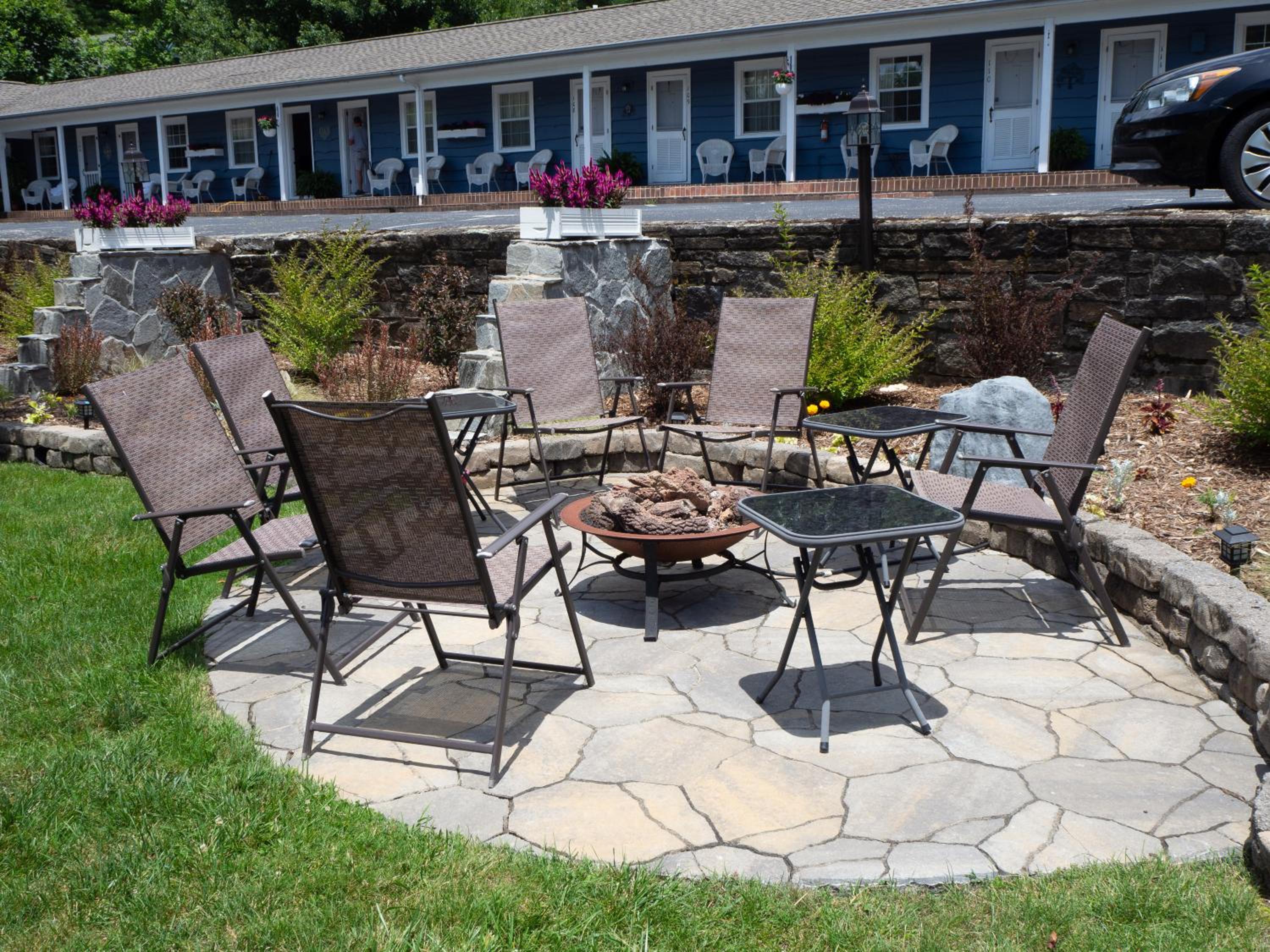 Blowing Rock Inn