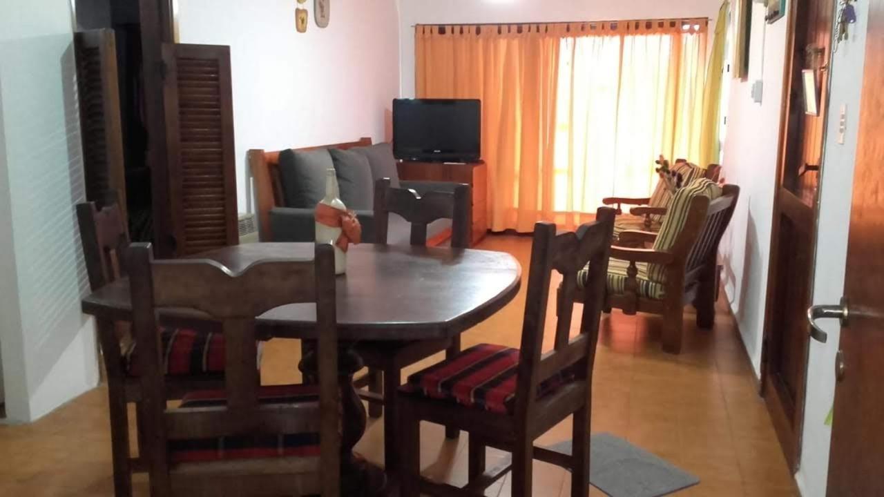 Departamentos Carlos Paz bajada al lago