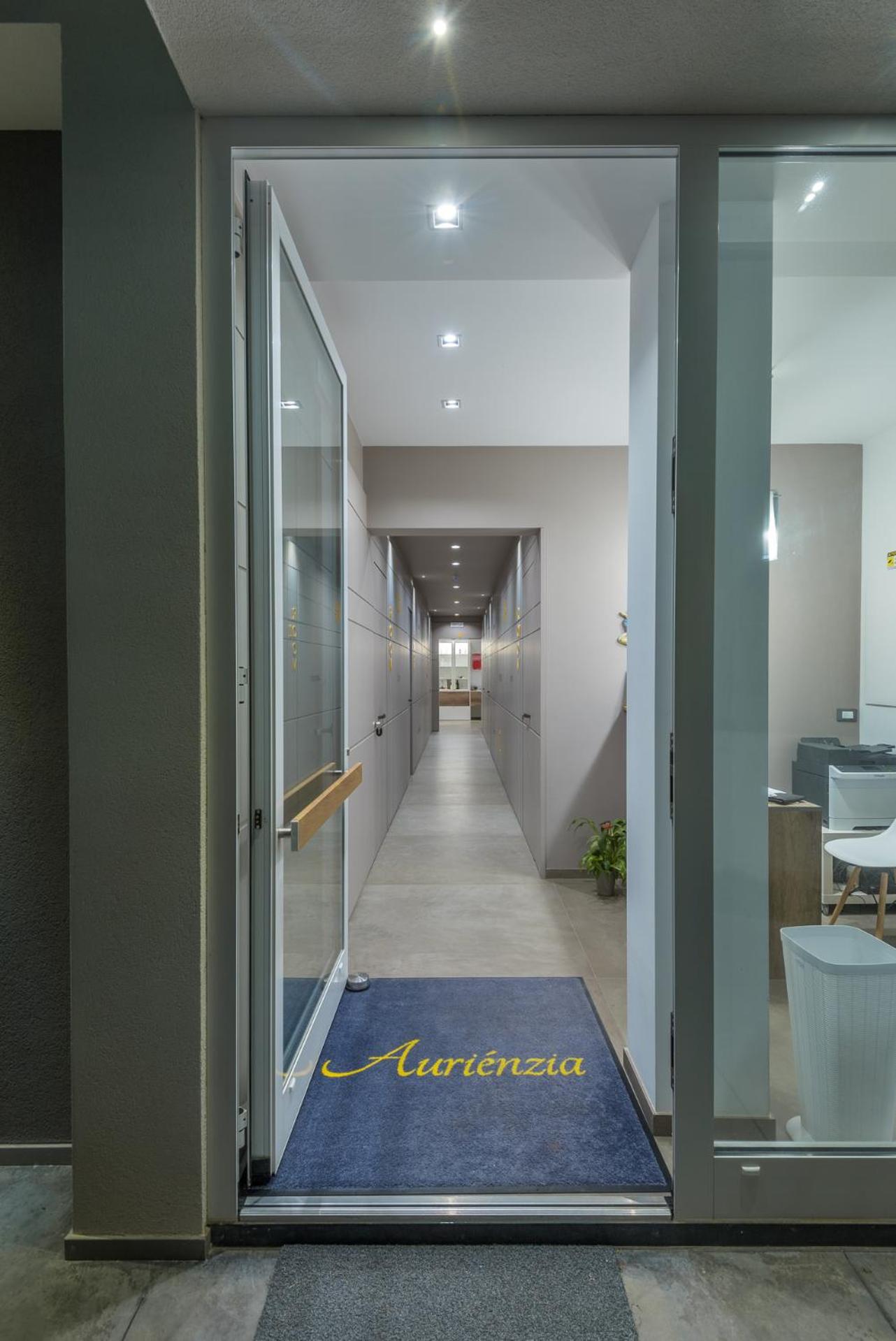 Aurienzia view 4