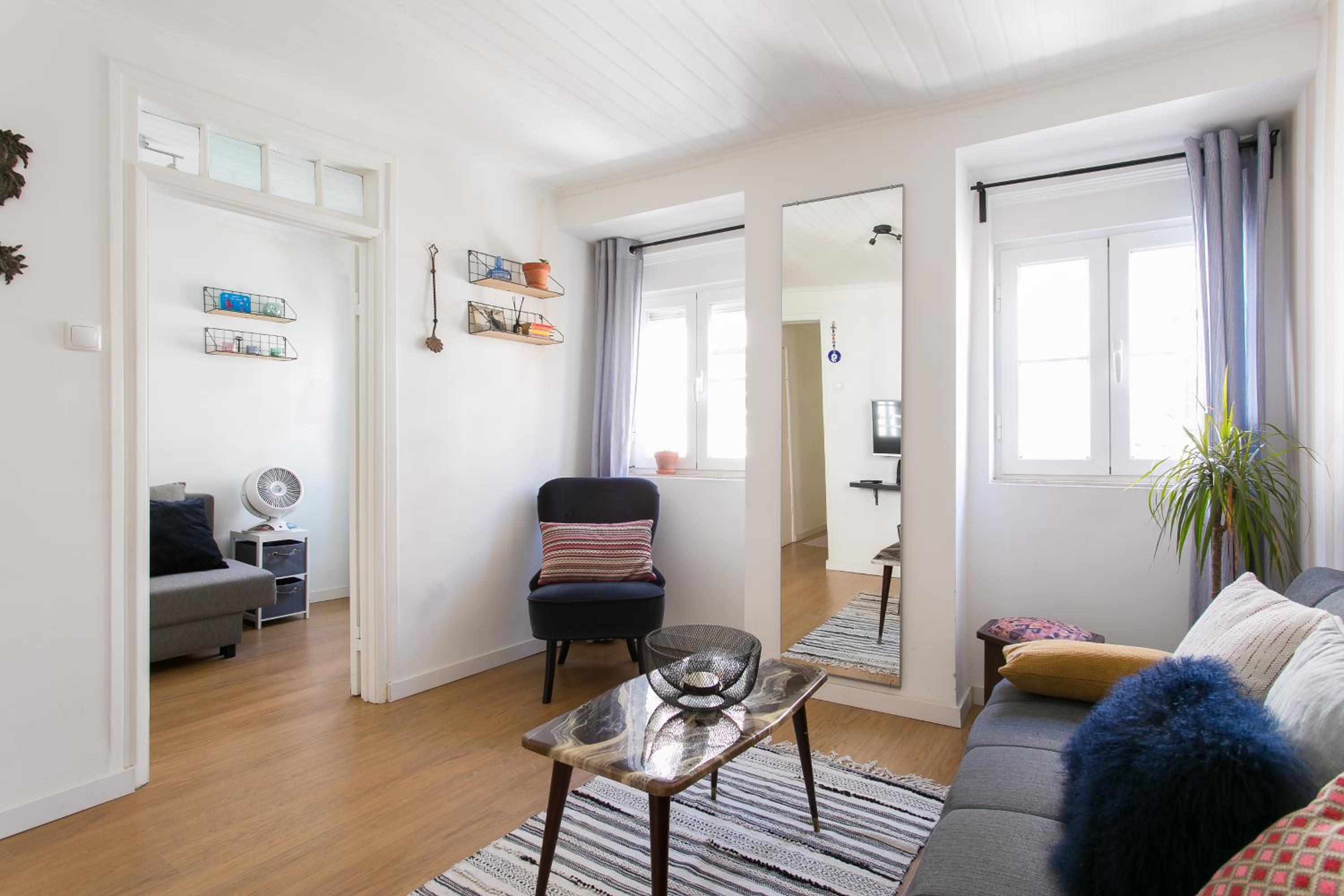 Green Street - lovely historic center apartment view 2