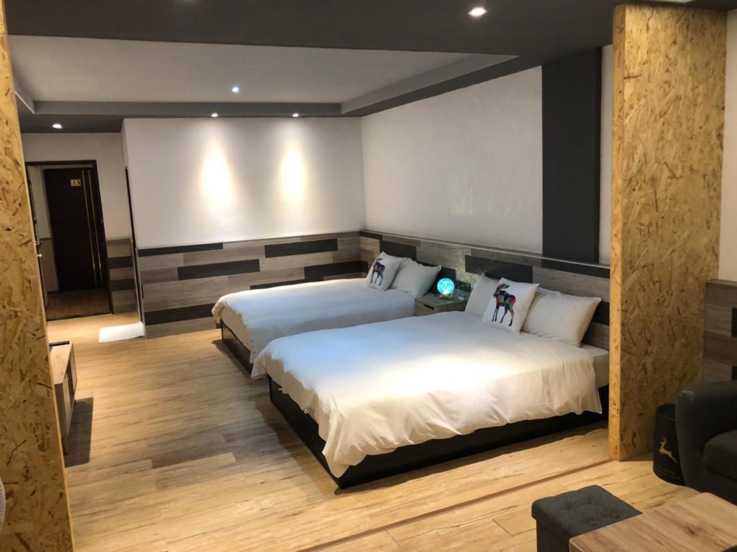 First Place B&B (Hualien Railway Station)