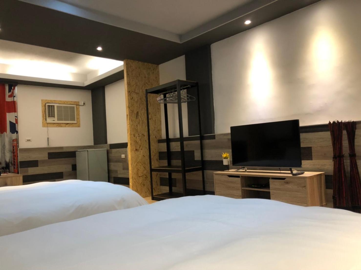 First Place B&B (Hualien Railway Station)