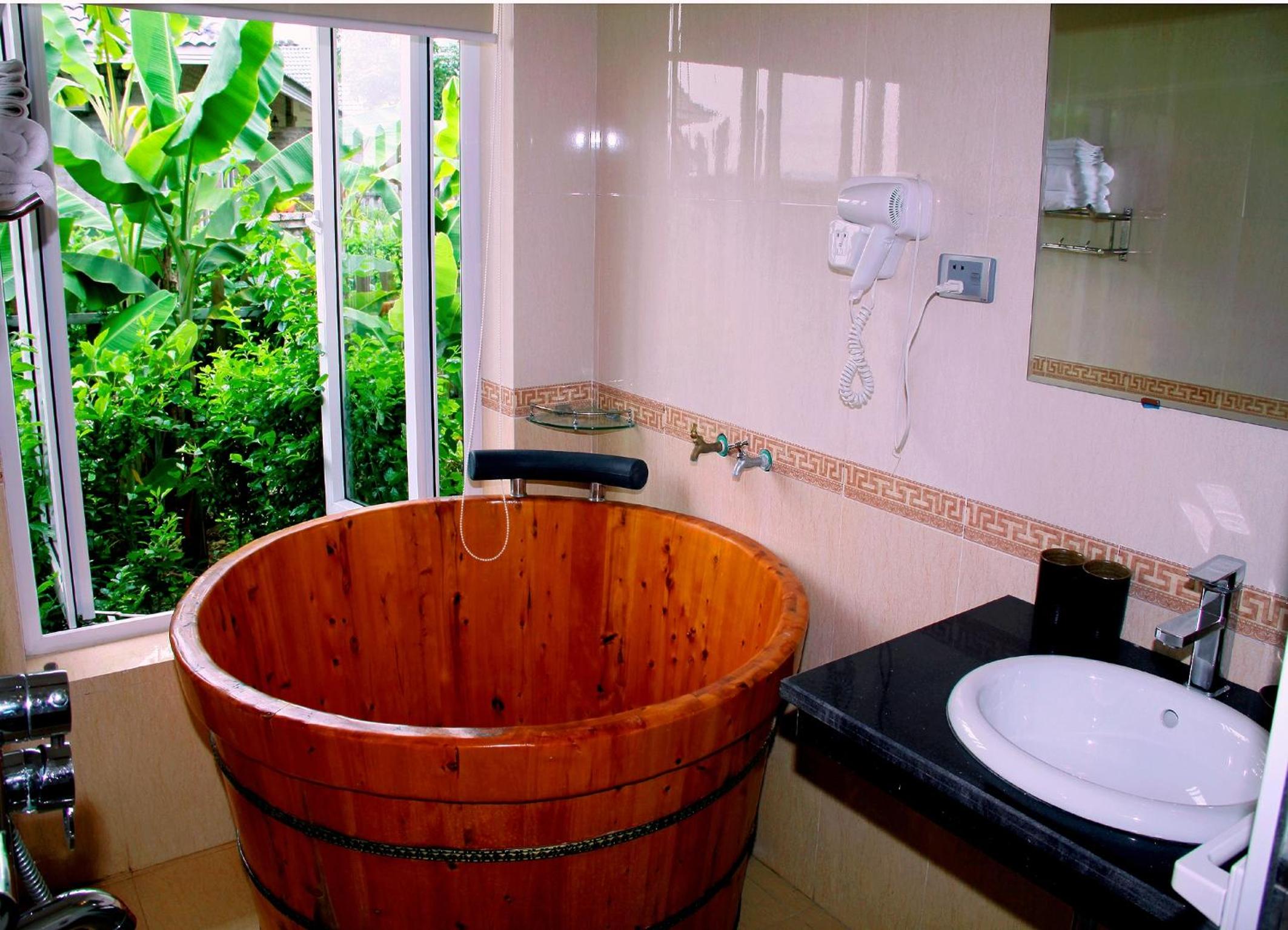 Cuc Phuong Mineral Resort Ninh Binh