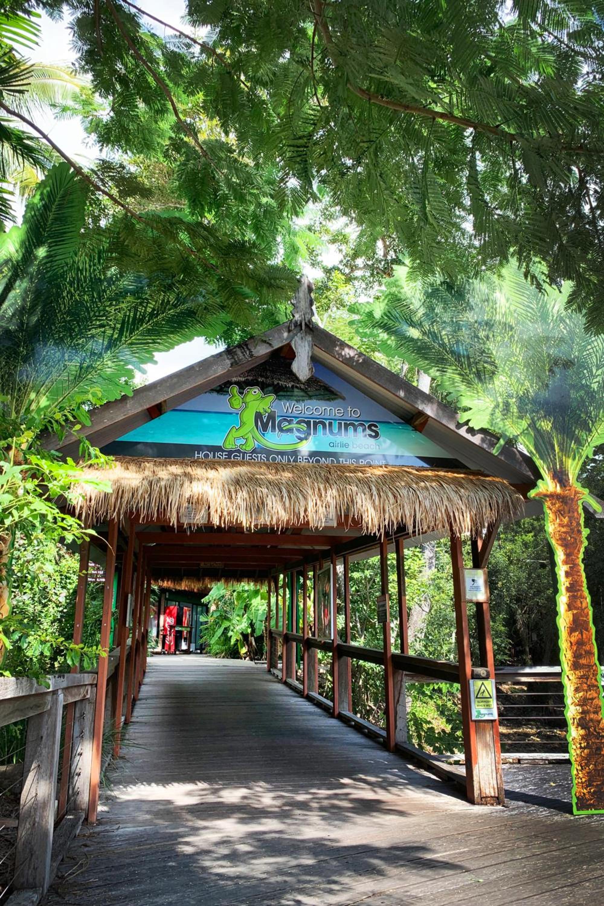 Airlie Beach Magnums - Adults Only