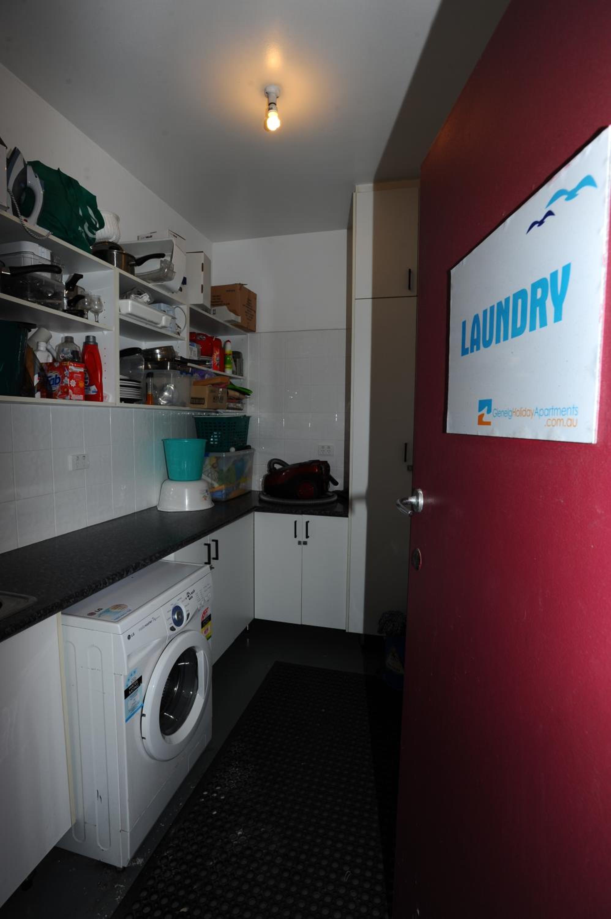 Glenelg Holiday Apartments-Ellis 200 meters to the Beach Free Parking