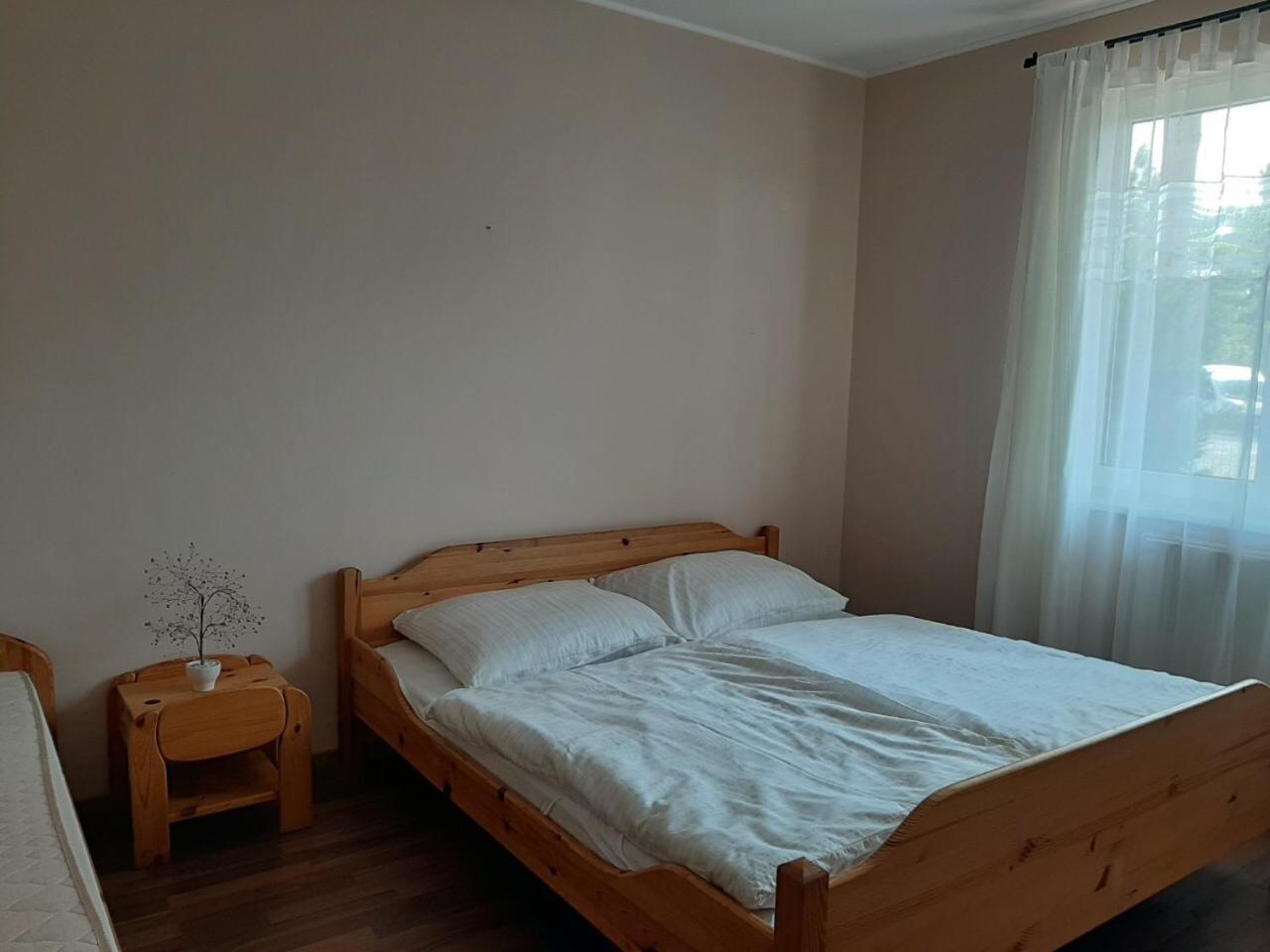 Aqua Line Apartmanház view 2