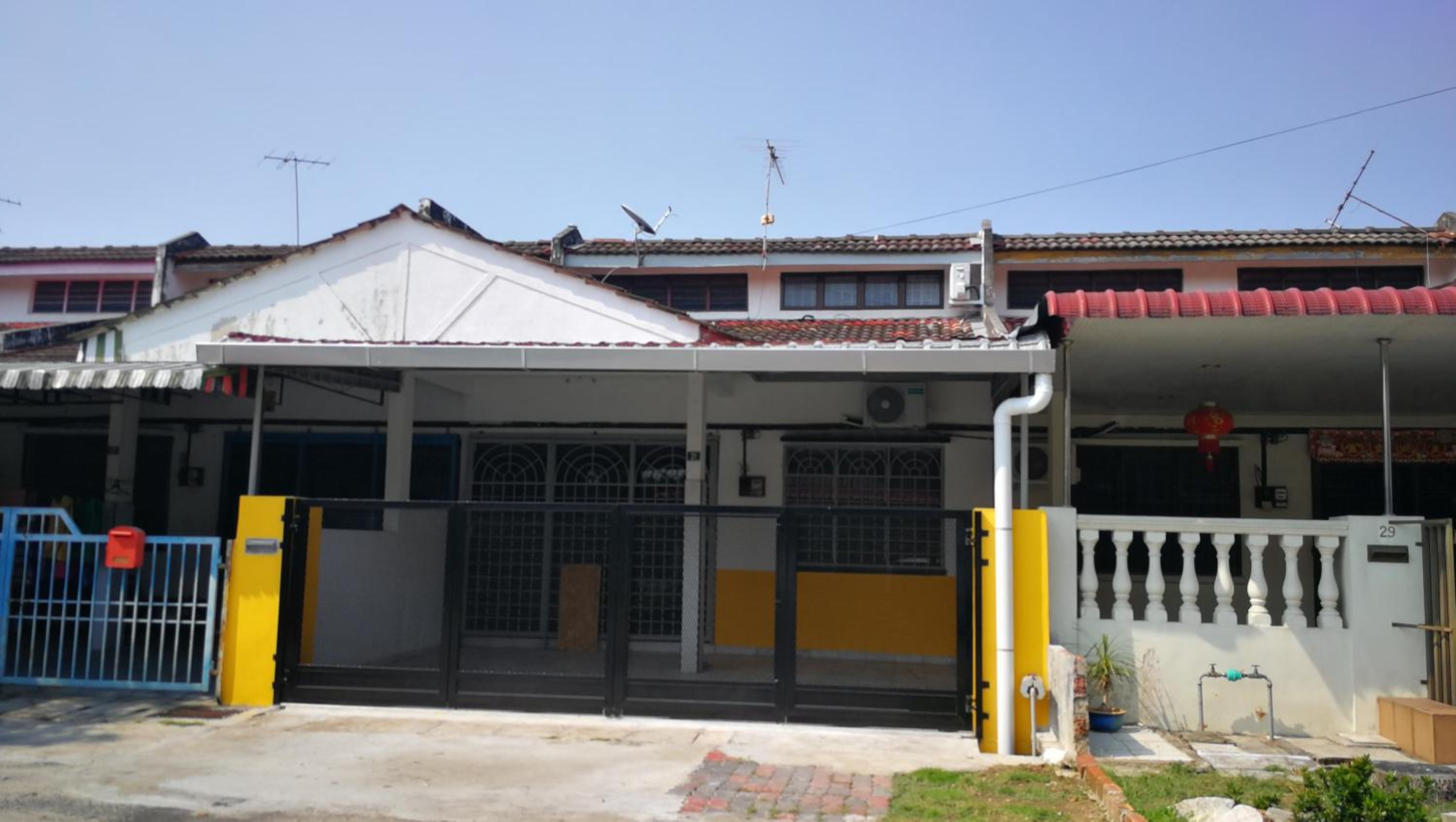 NO 31 Landed single storey house near Lost World Tambun for 5-6 pax photo 3