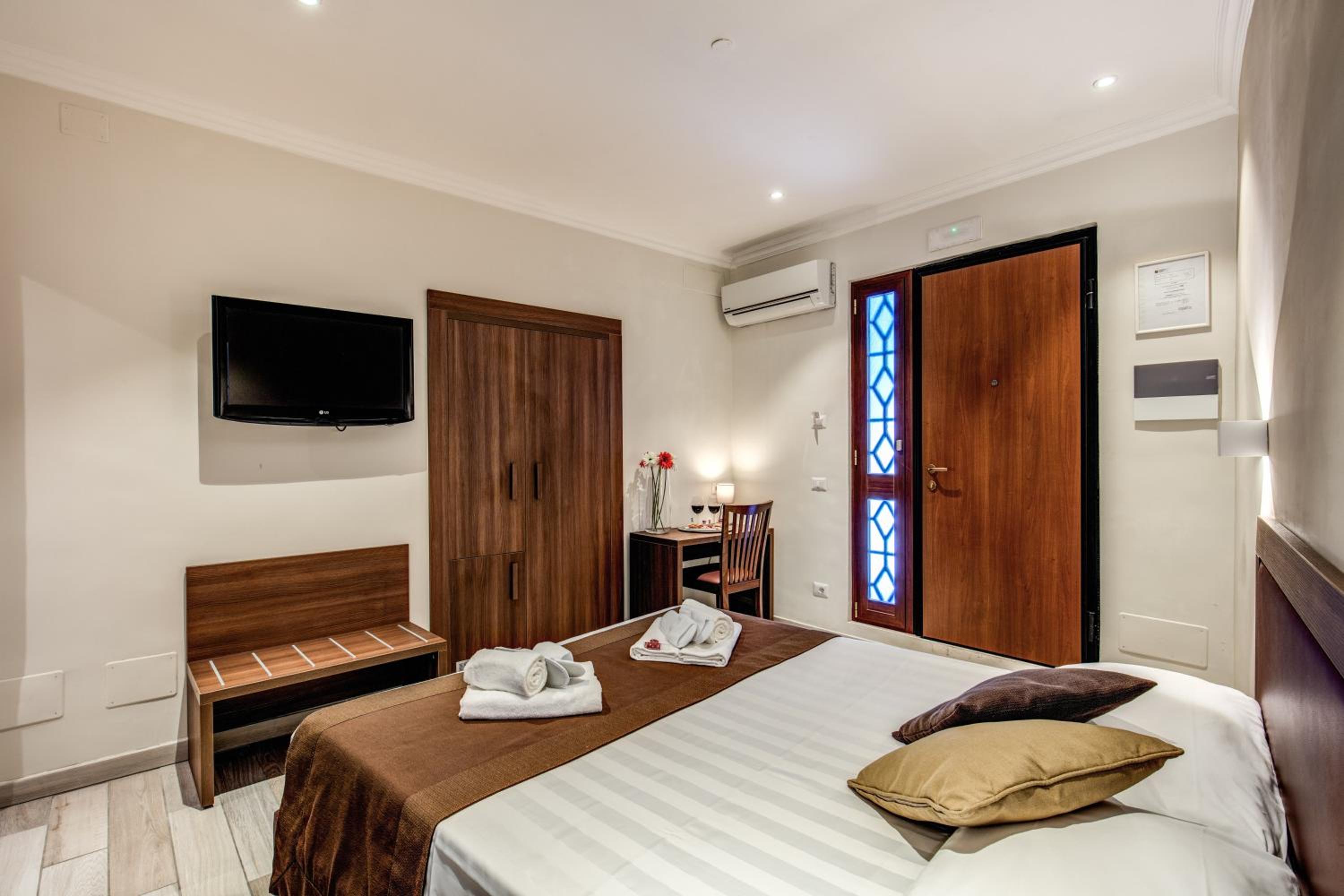 House Garden photo 5