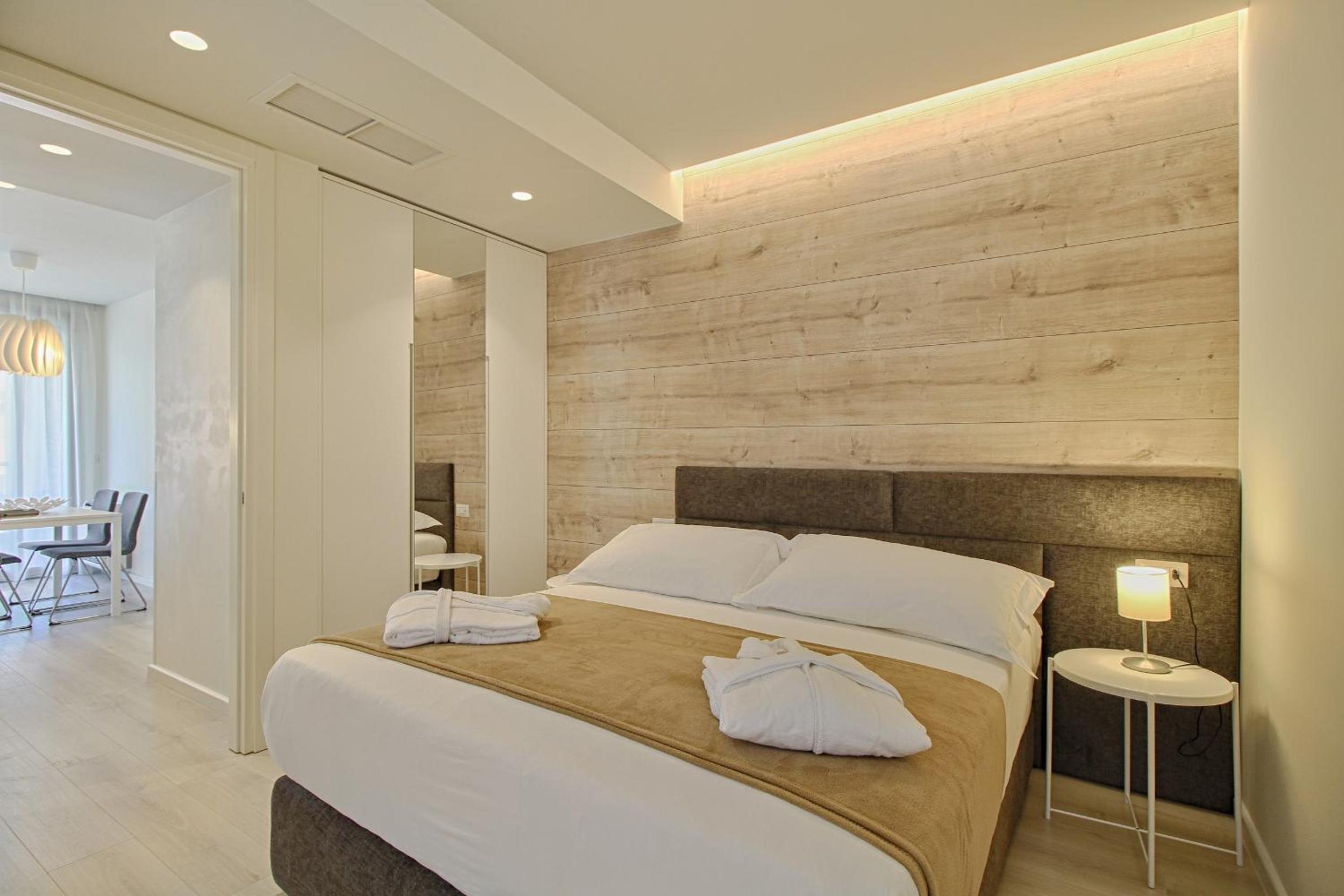 THE ROOMS - Serviced Apartments Tirana — photo 20