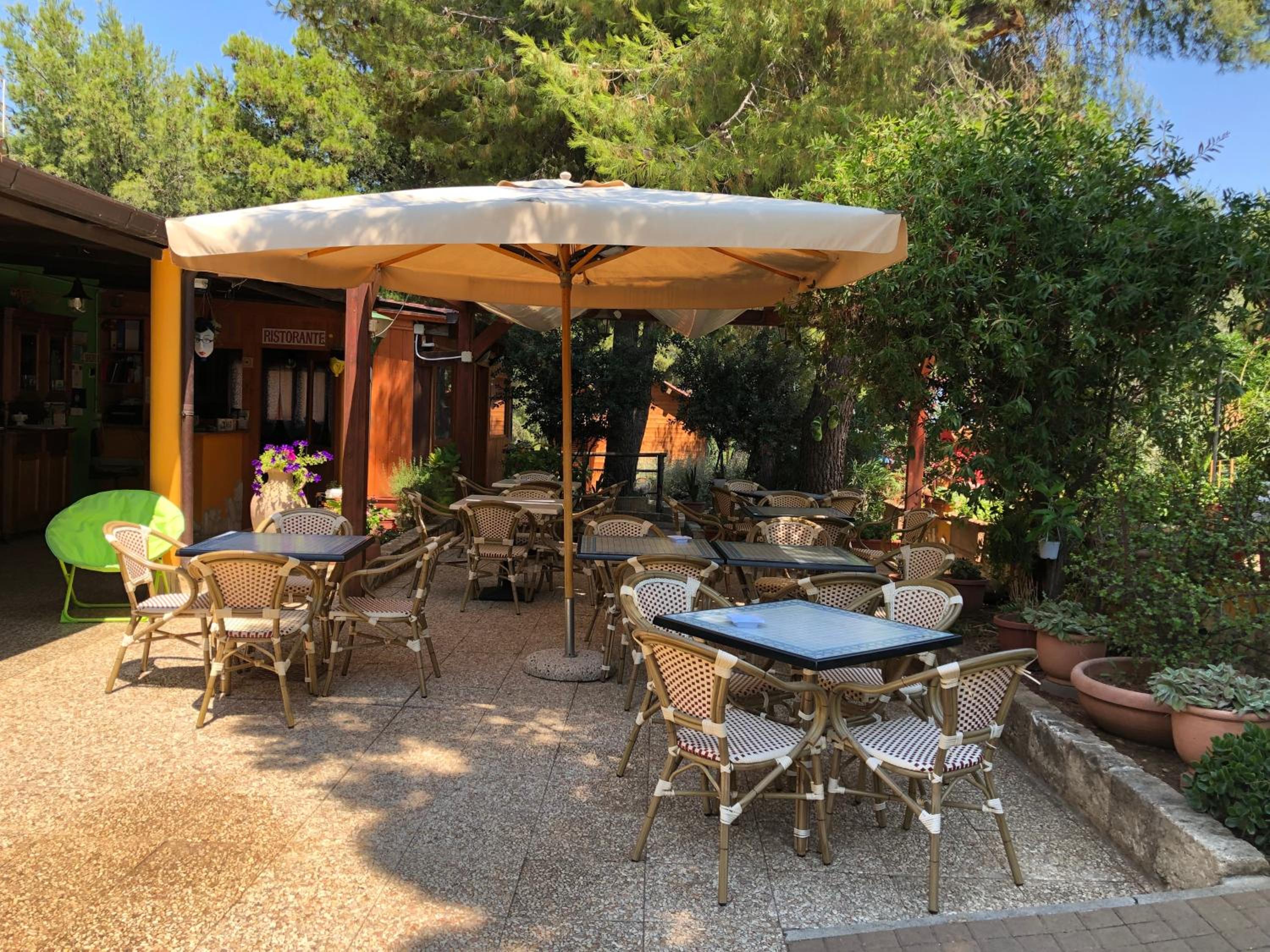 outdoor BBQ area
