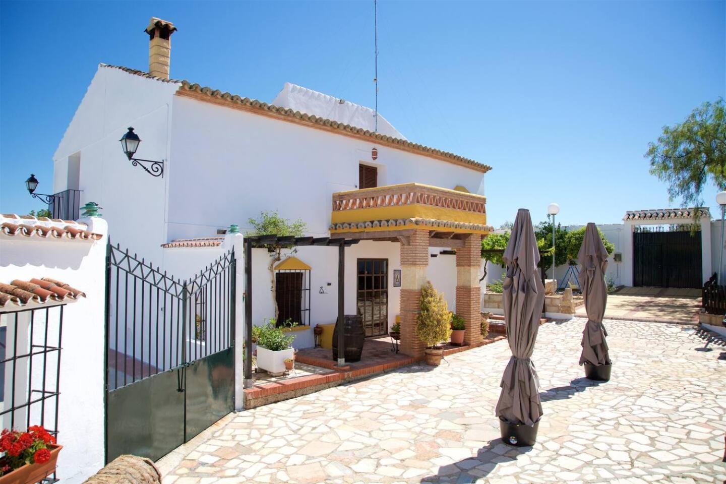 Cortijo del Coco view 3