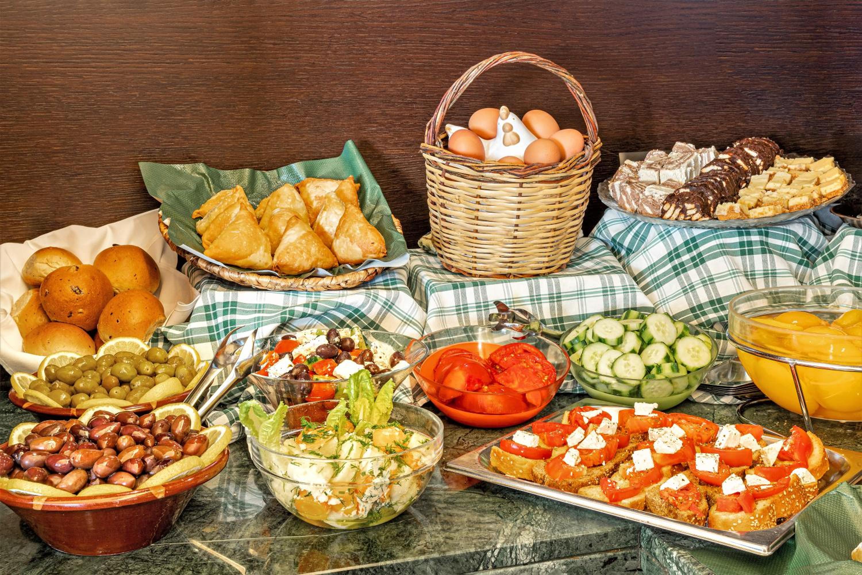 Plaka Hotel 25