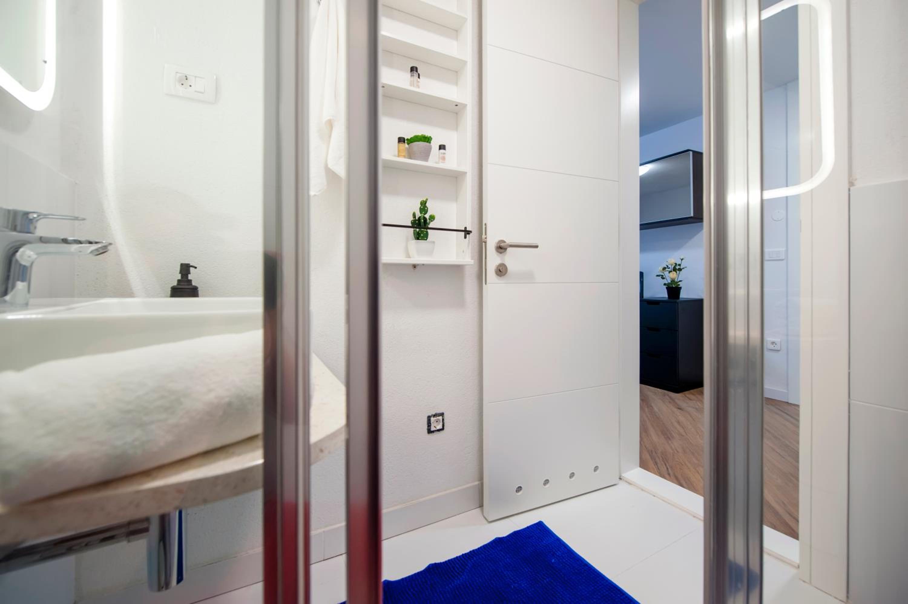 Riva Residence