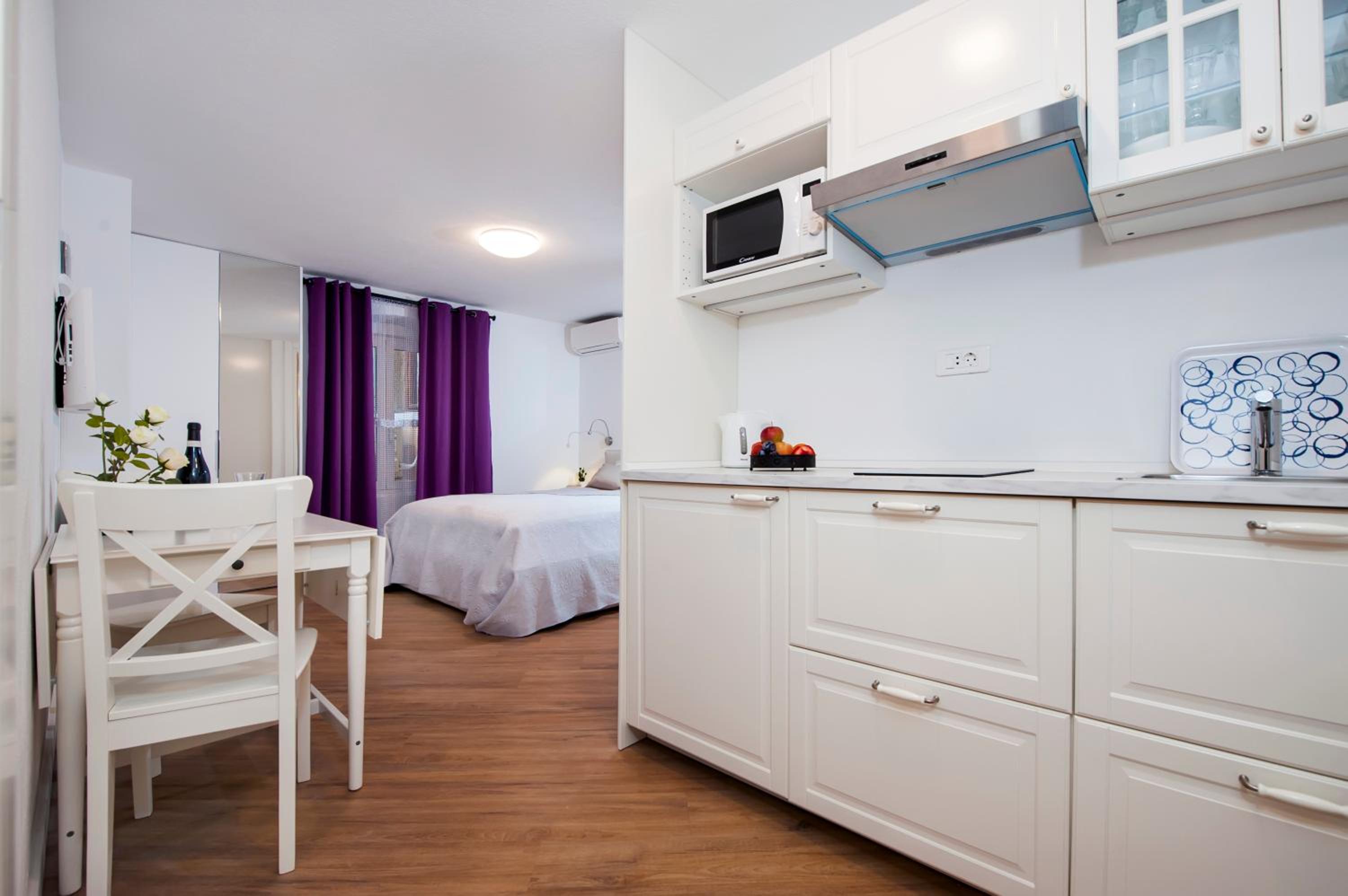 Riva Residence