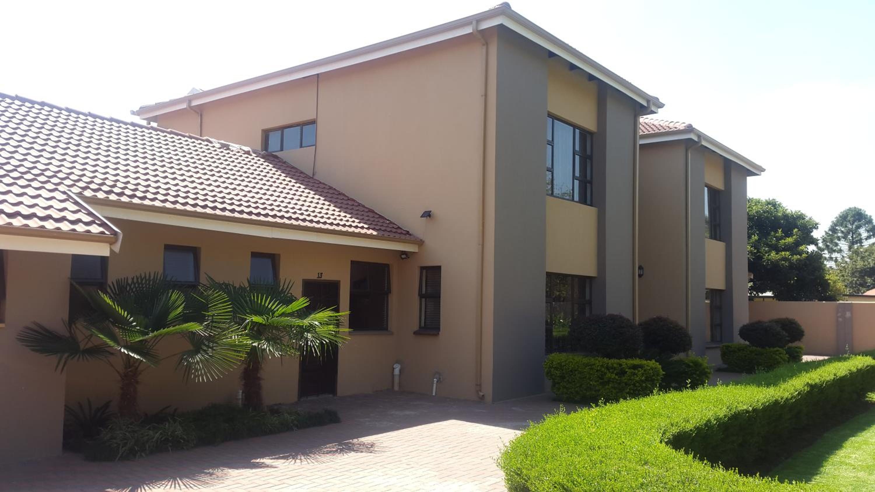 Ikaze Guest House