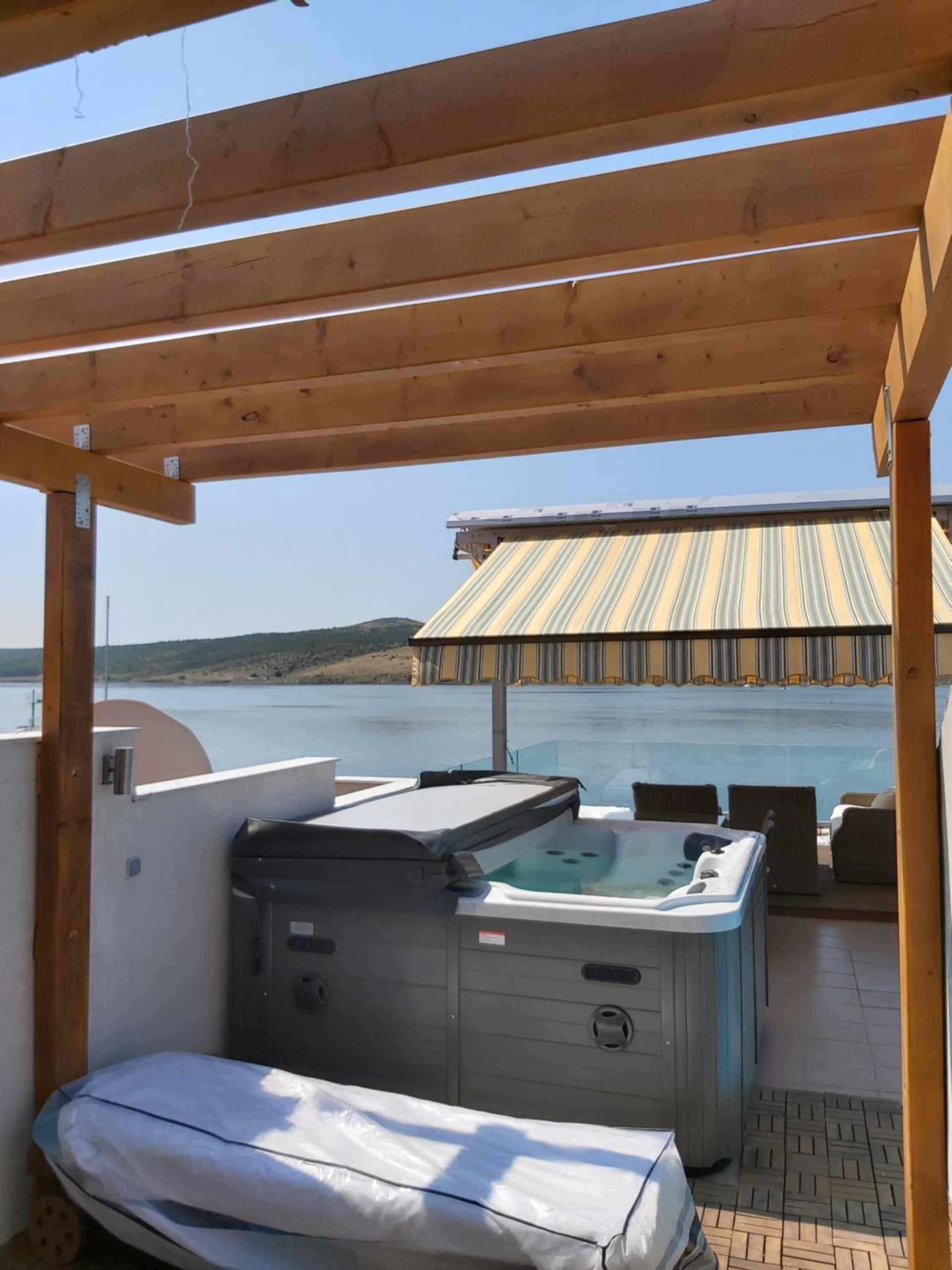Luxury apartment by the sea with private whirlpool and terrace 50m2 view 3