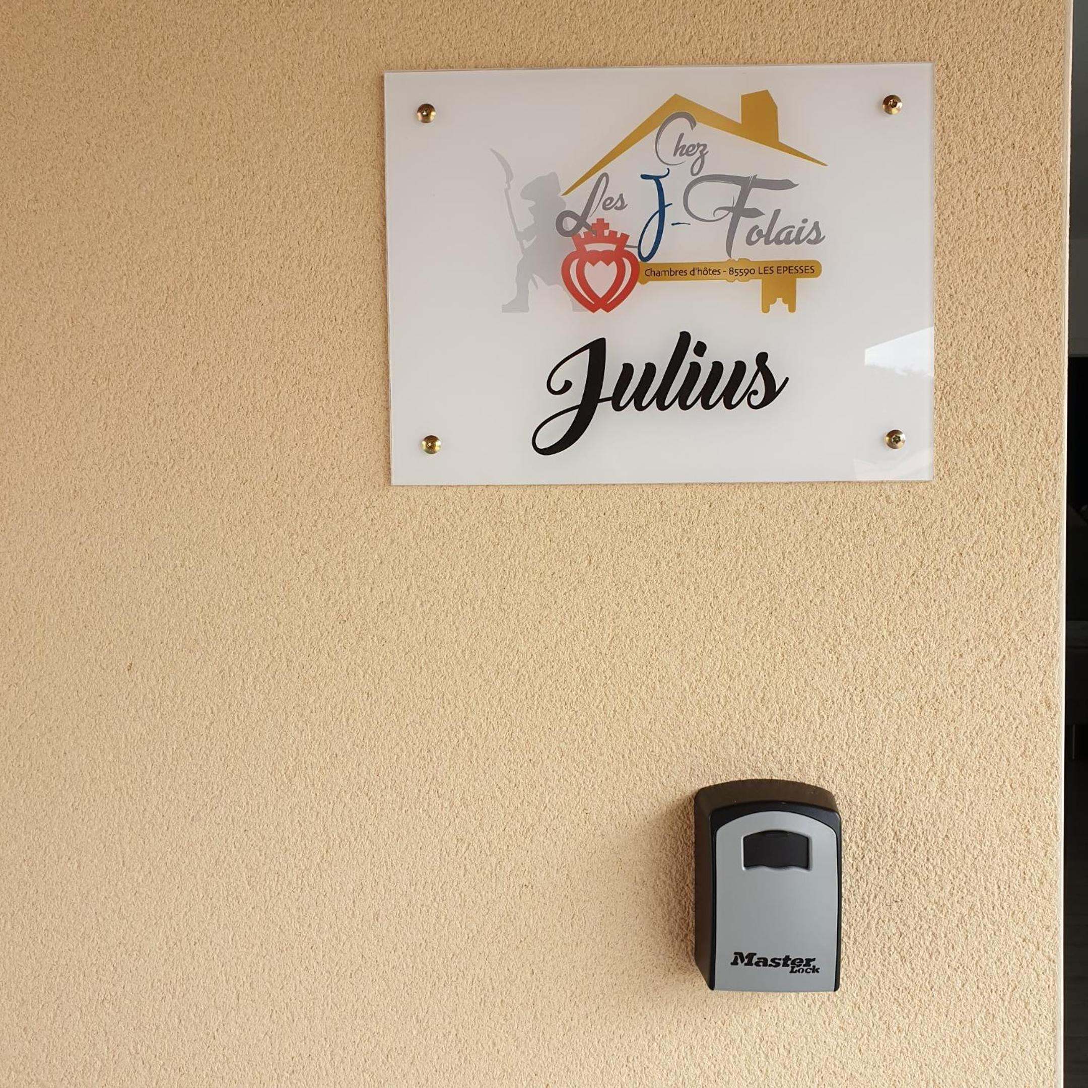 Chez les J-FOLAIS - 3 kms Puy duFou - Les Epesses