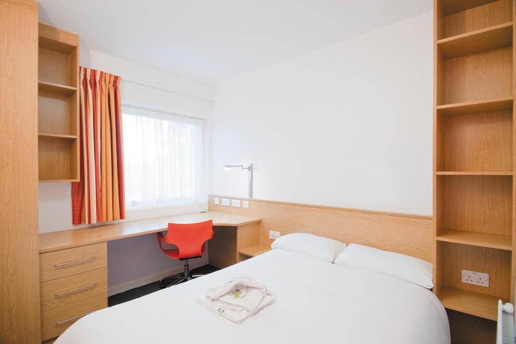 Venue Reading Accommodation view 2
