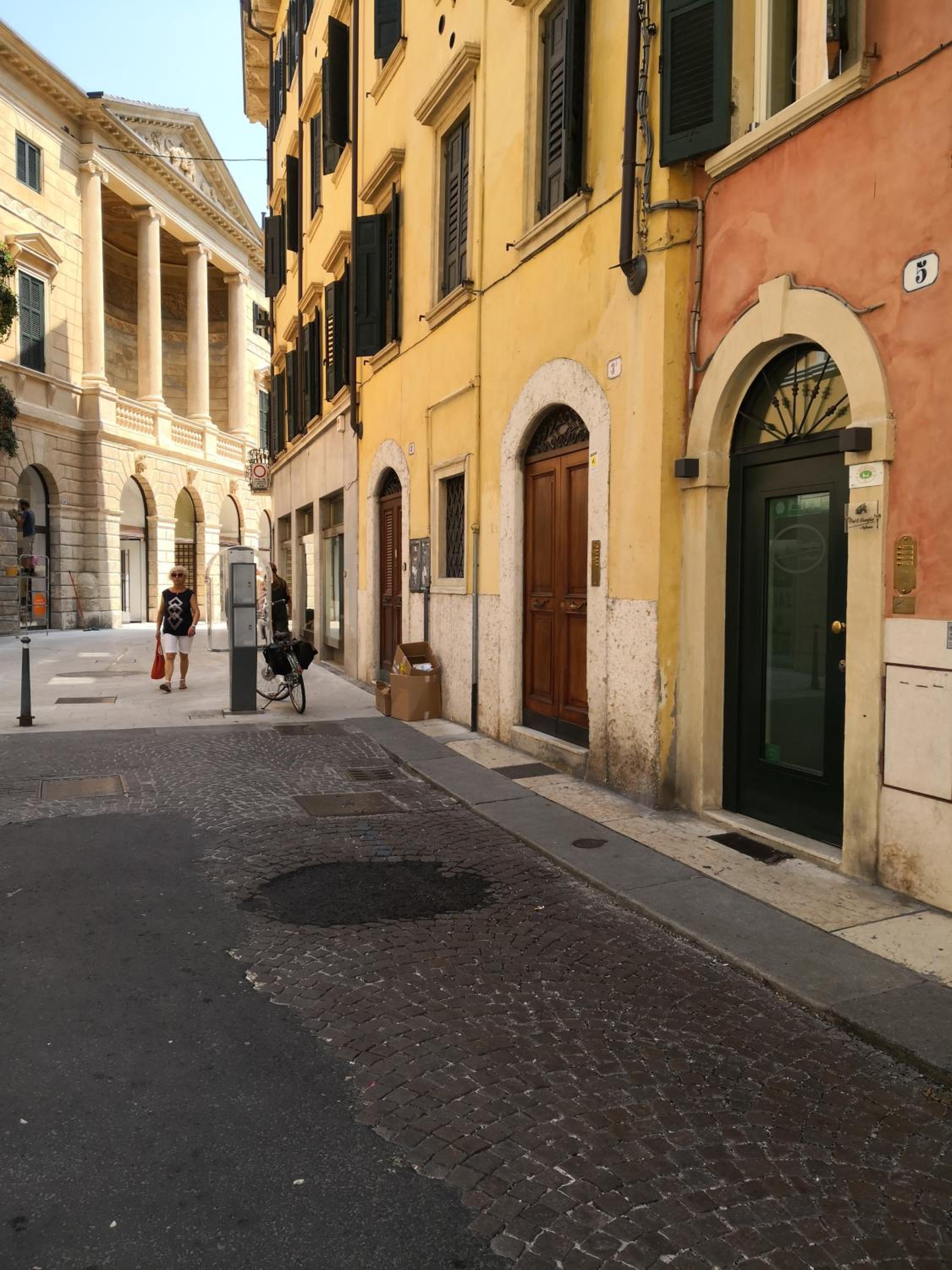 Mazzini Suite view 4