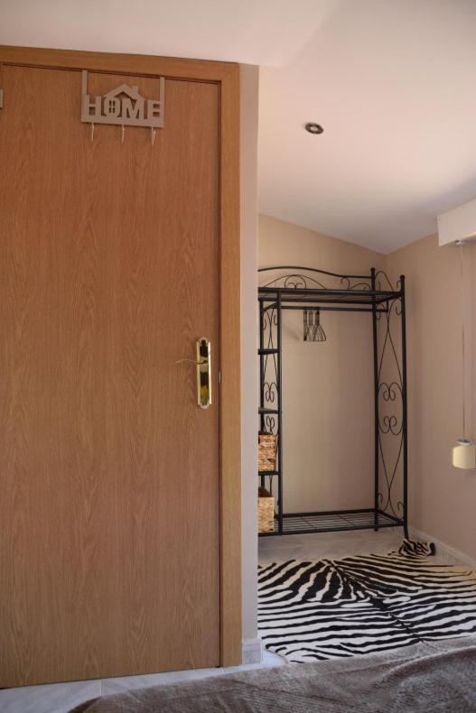 CASA CAPELLANIA-chalet con piscina junto a Madrid