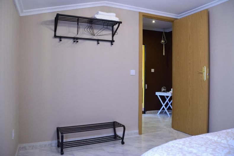 CASA CAPELLANIA-chalet con piscina junto a Madrid