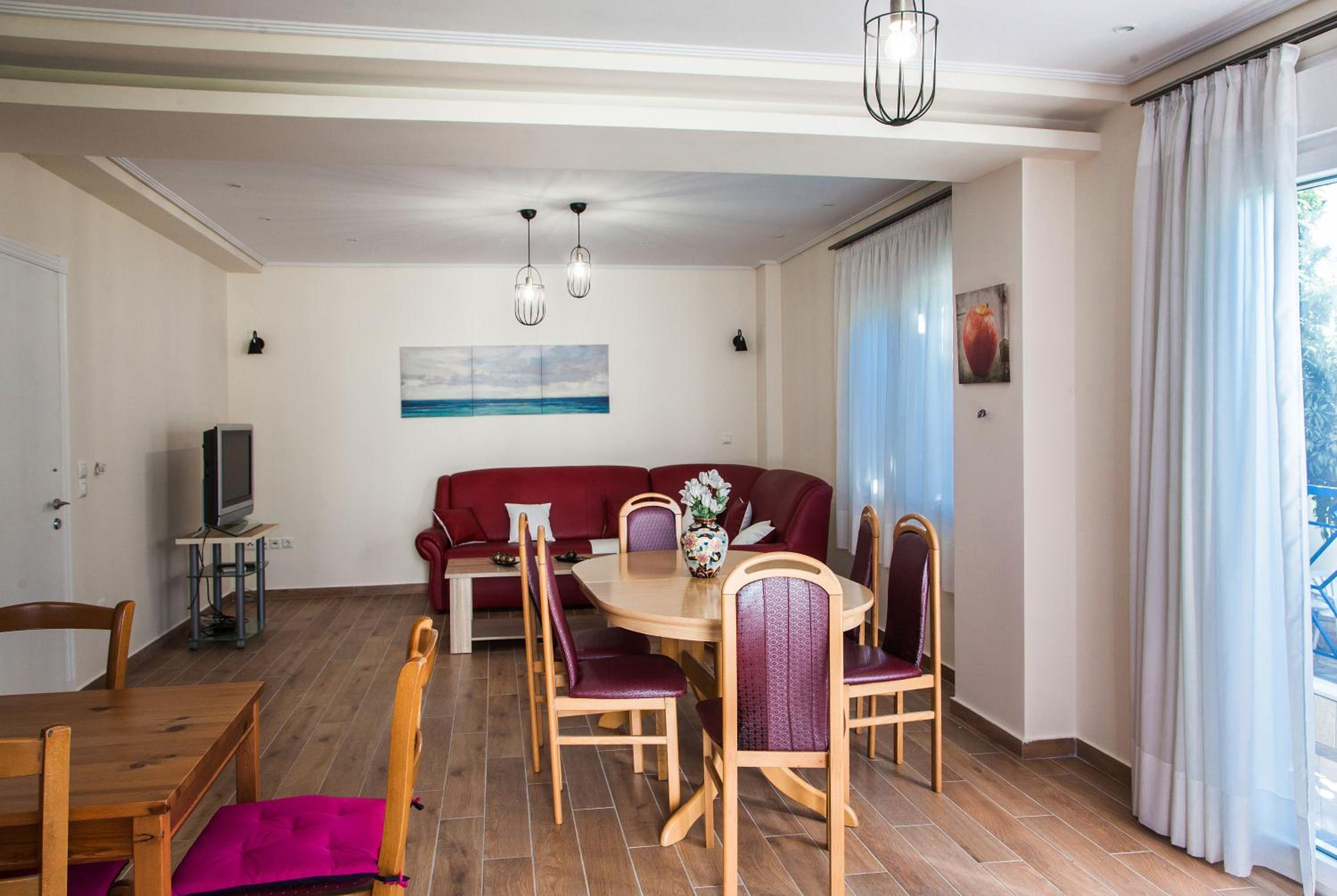 Garden House Kavala, Modern Apartment with BBQ, Motorcycle Parking & Beach Access view 5
