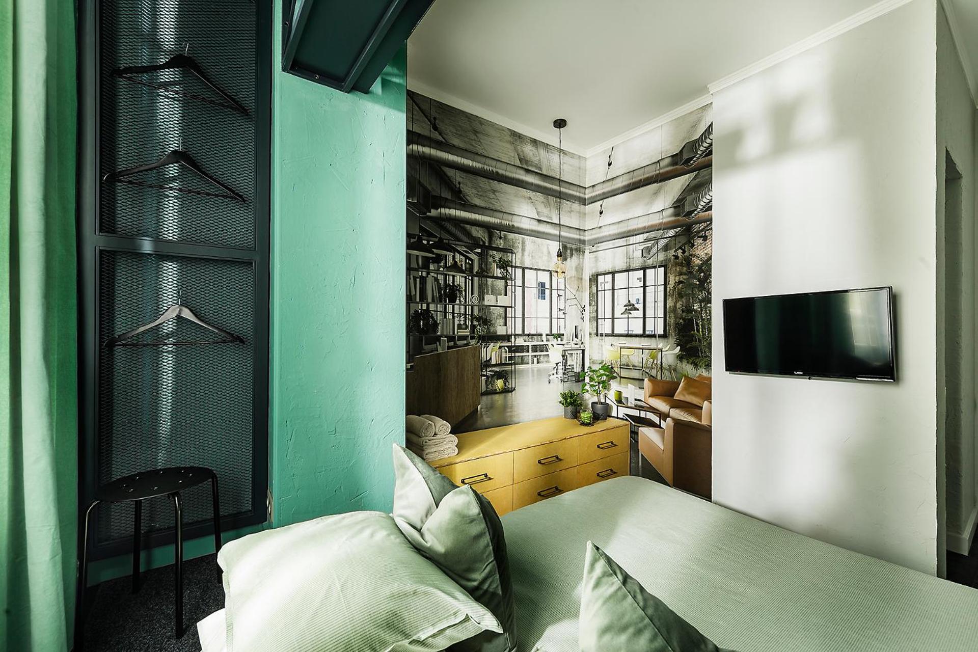 5 Vintage Guest House