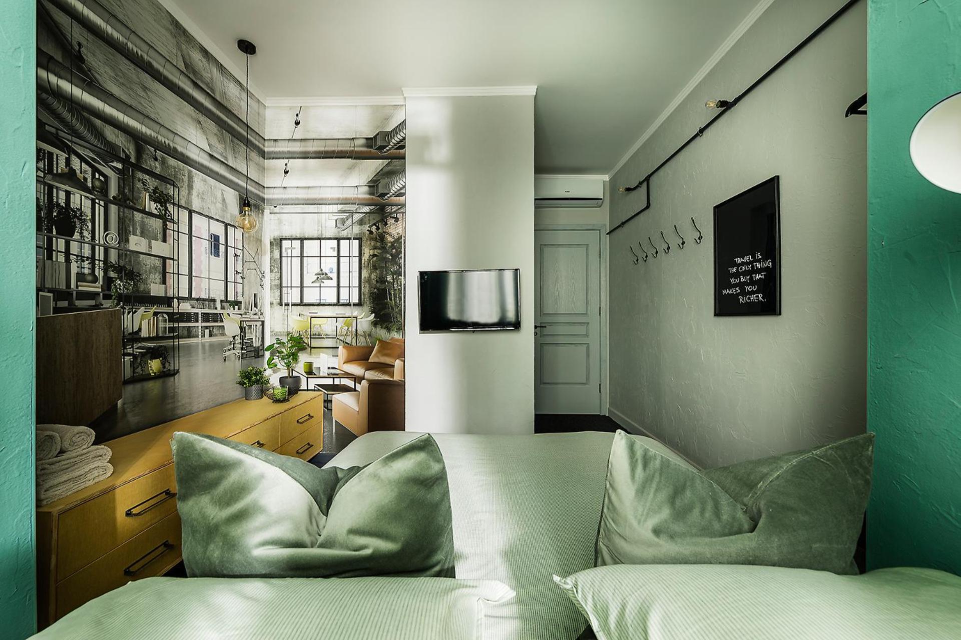 5 Vintage Guest House