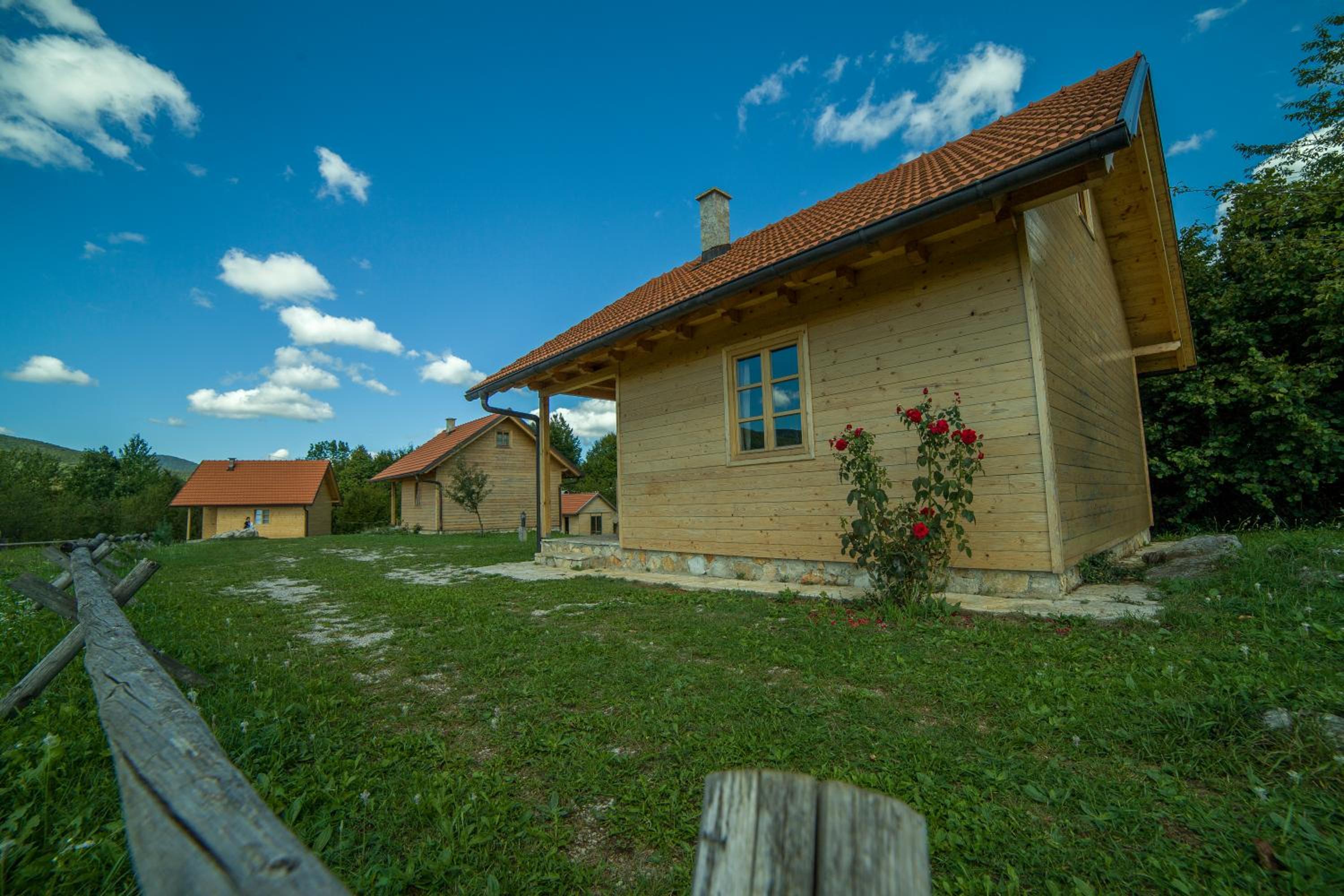 Holiday Homes Eko Klanac view 3