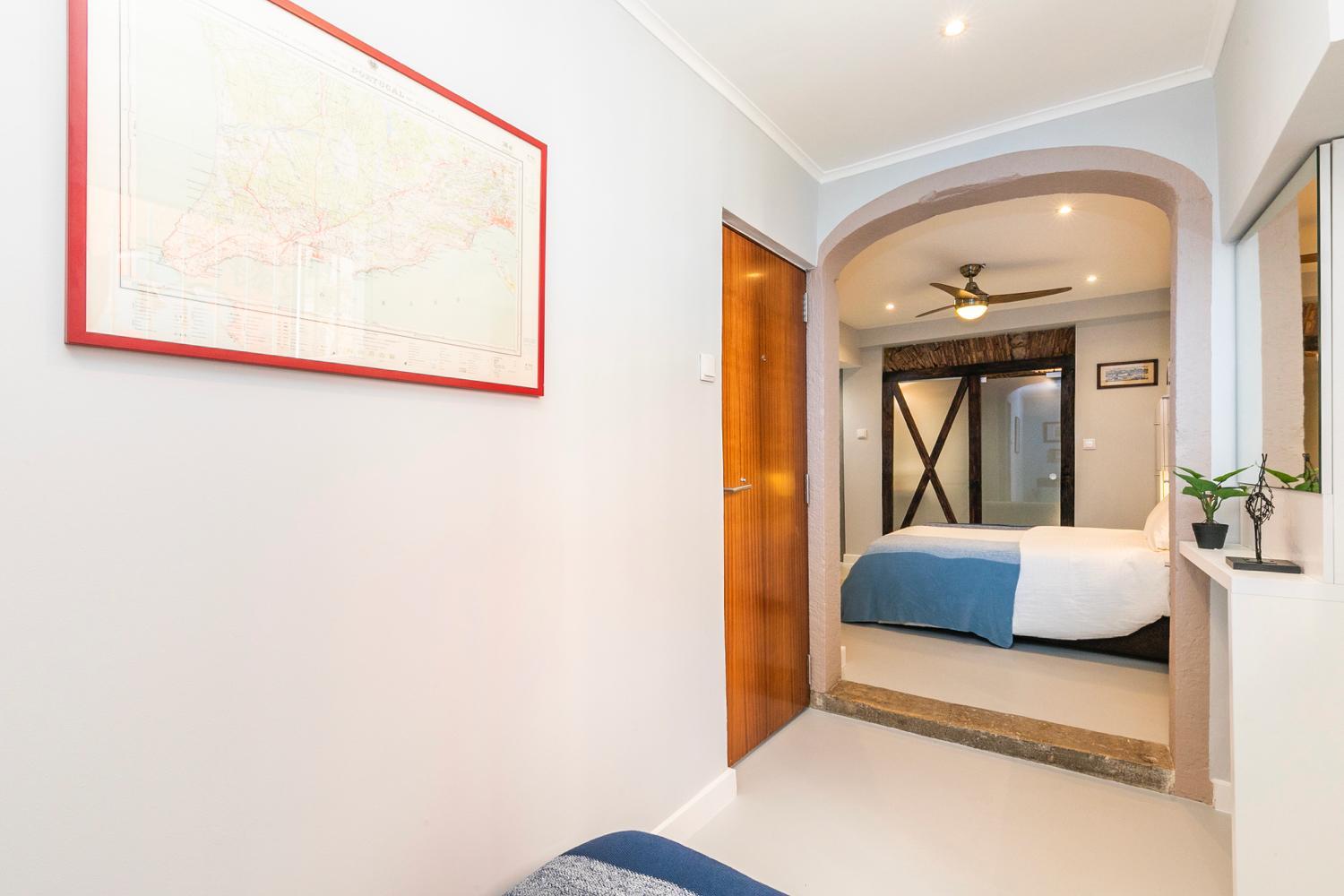 Brand new and perfect location: historic center view 3