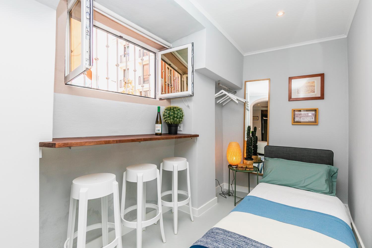 Brand new and perfect location: historic center view 4