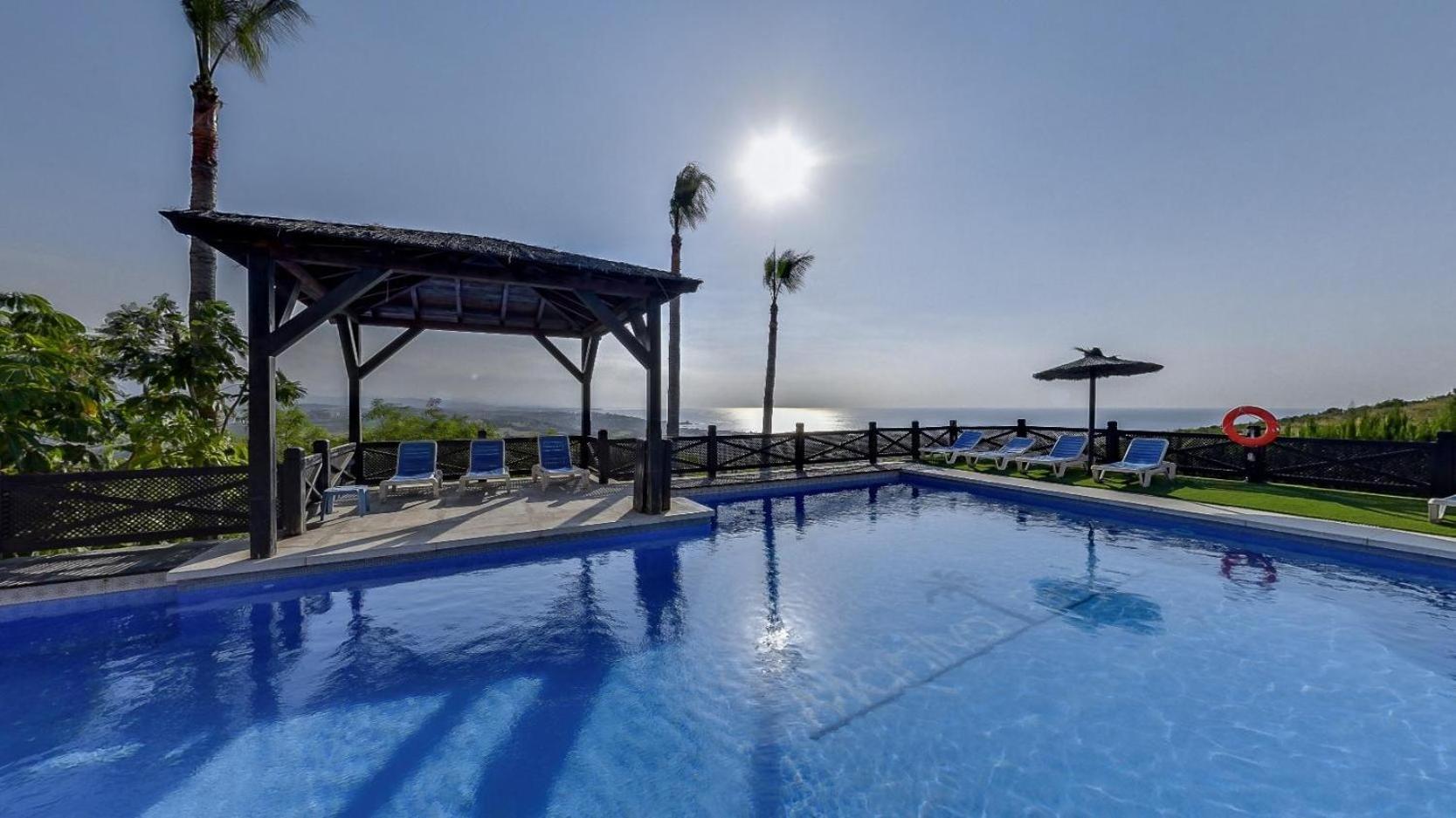 Hotel Apartamentos Manilva Green - Image 1