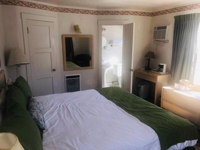 Silver Maple Inn