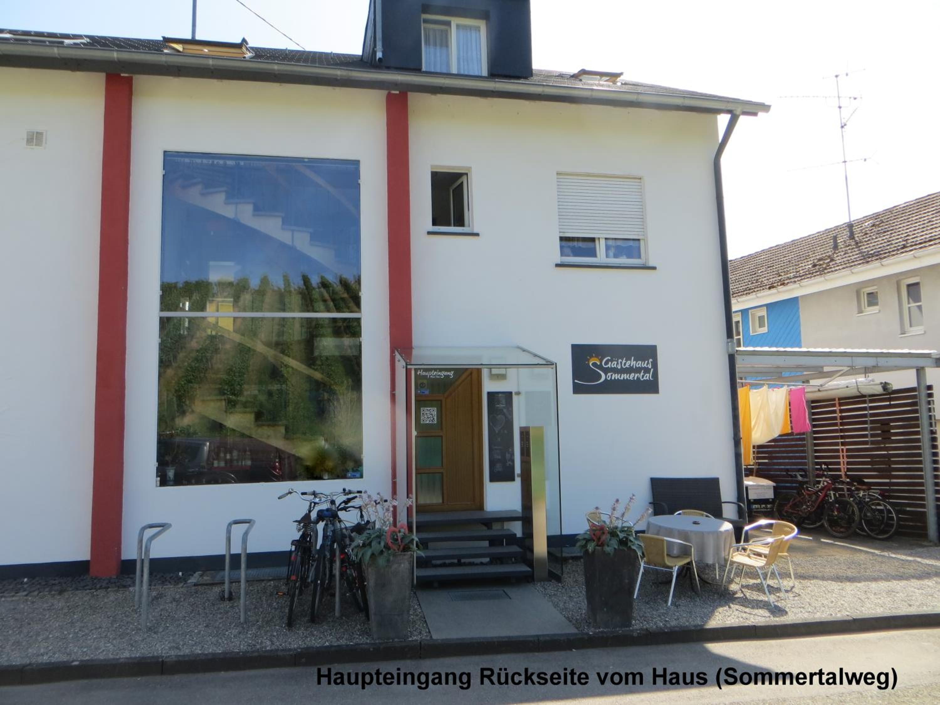 Gästehaus Sommertal, eigener Parkplatz, 800m zum Bodensee, 300m zur Altstadt