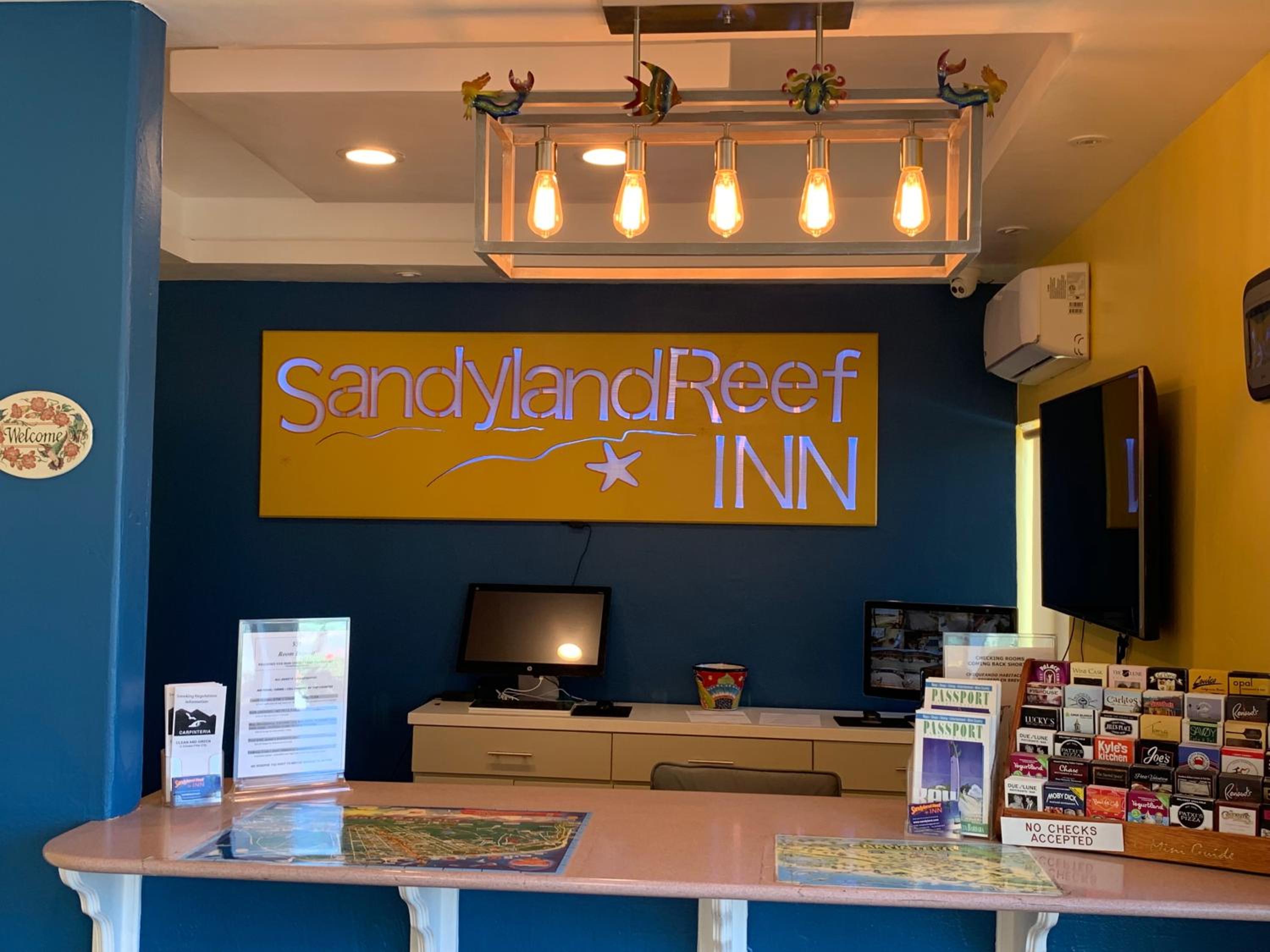 Sandyland Reef Inn view 4
