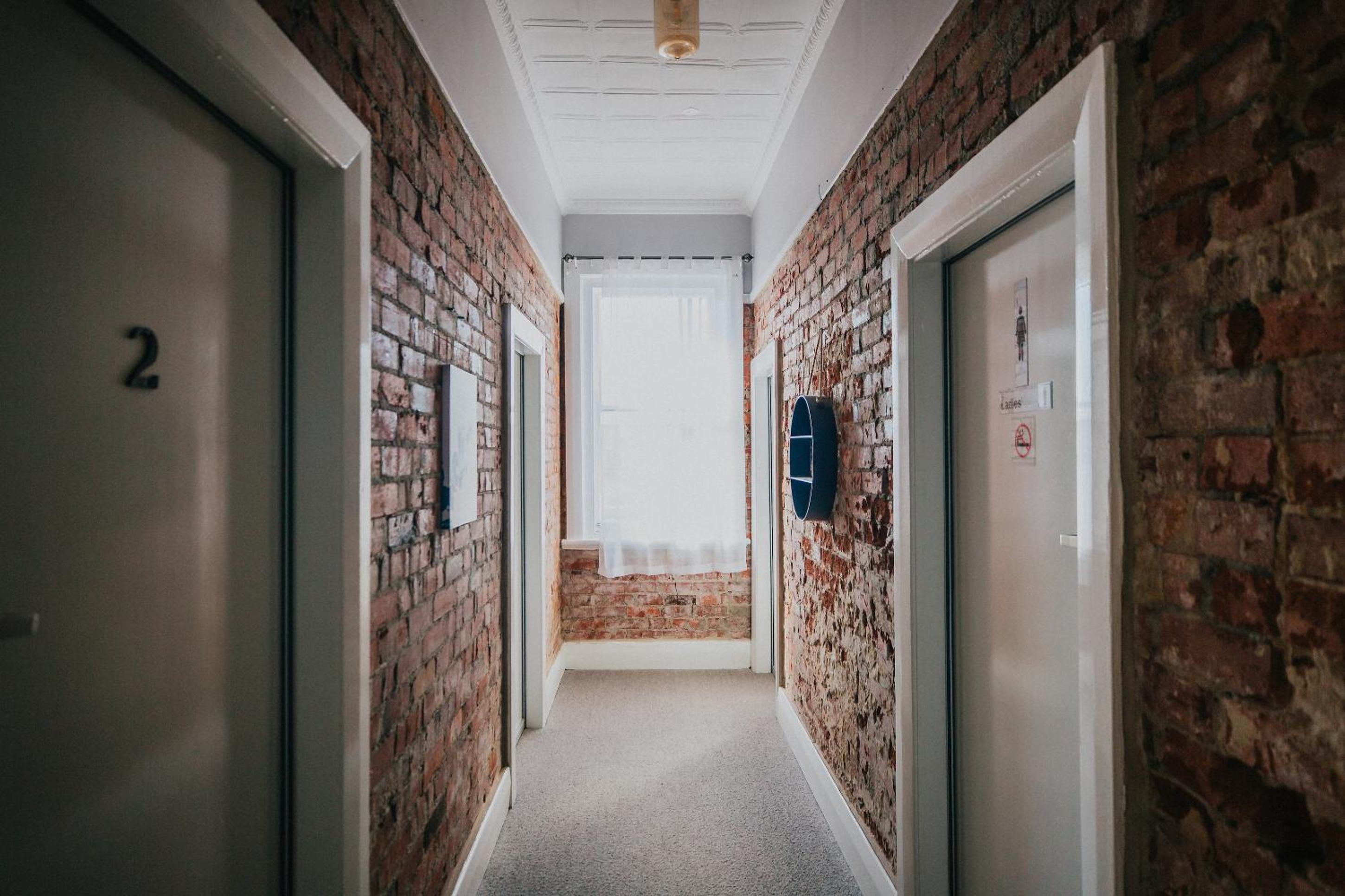 Hotel Duke of Wellington Hotel - Image 1