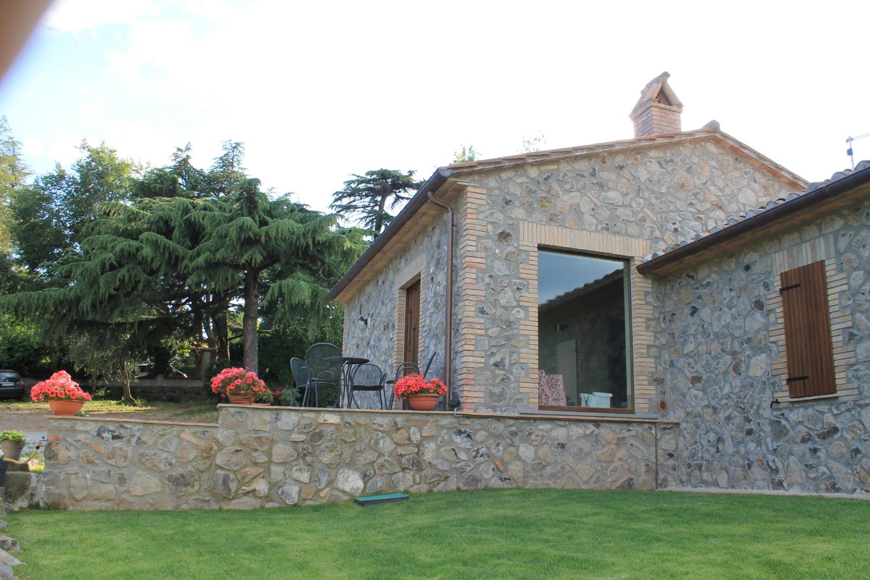 Agriturismo Borgo Pirolino view 3
