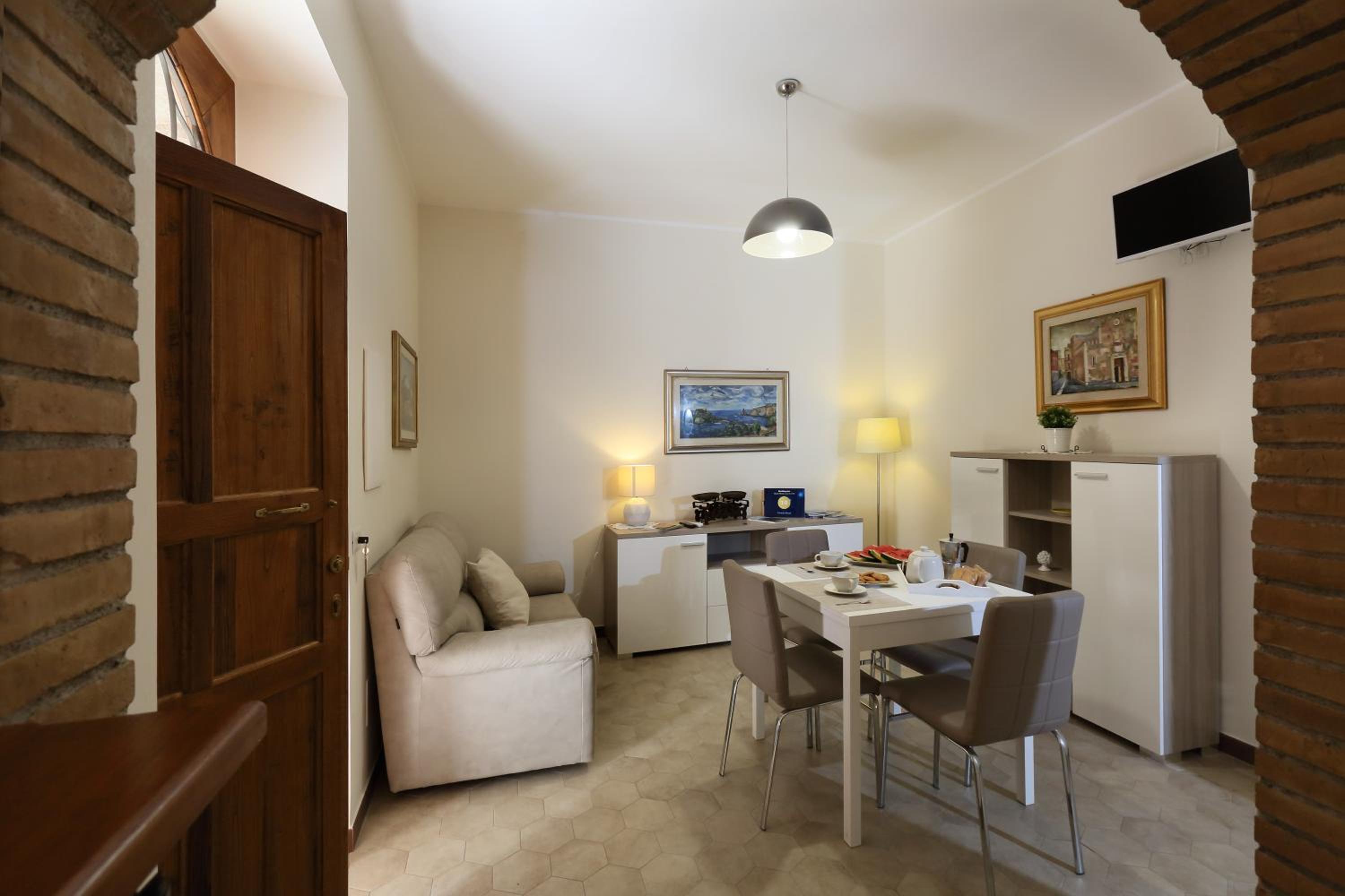 Trinacria House view 5