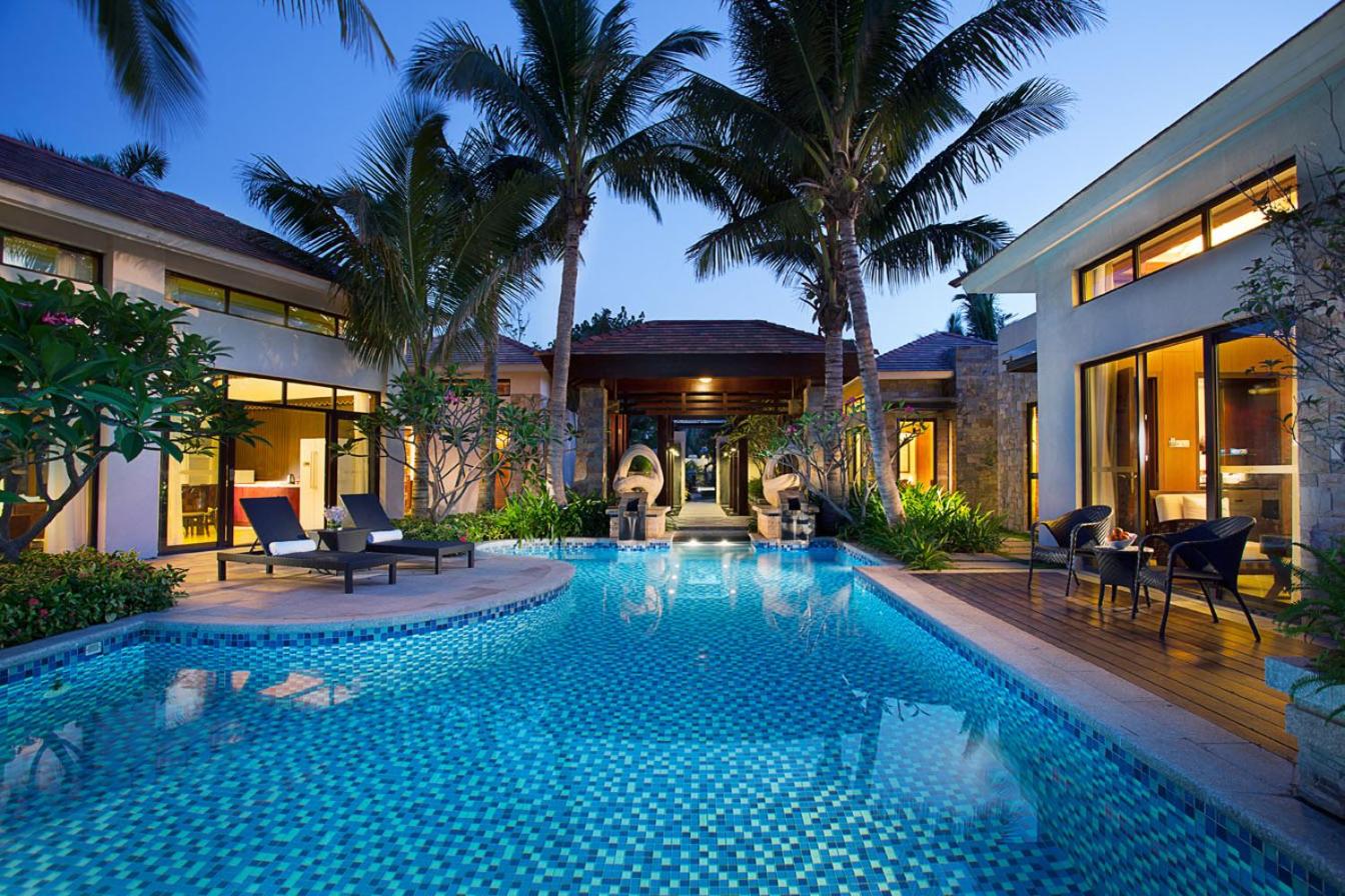Hotel Grand Metropark Villa Resort Sanya Yalong Bay - Image 1