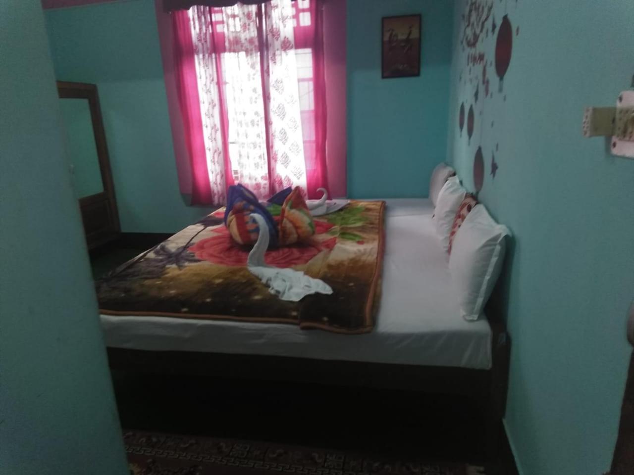 Photo 18