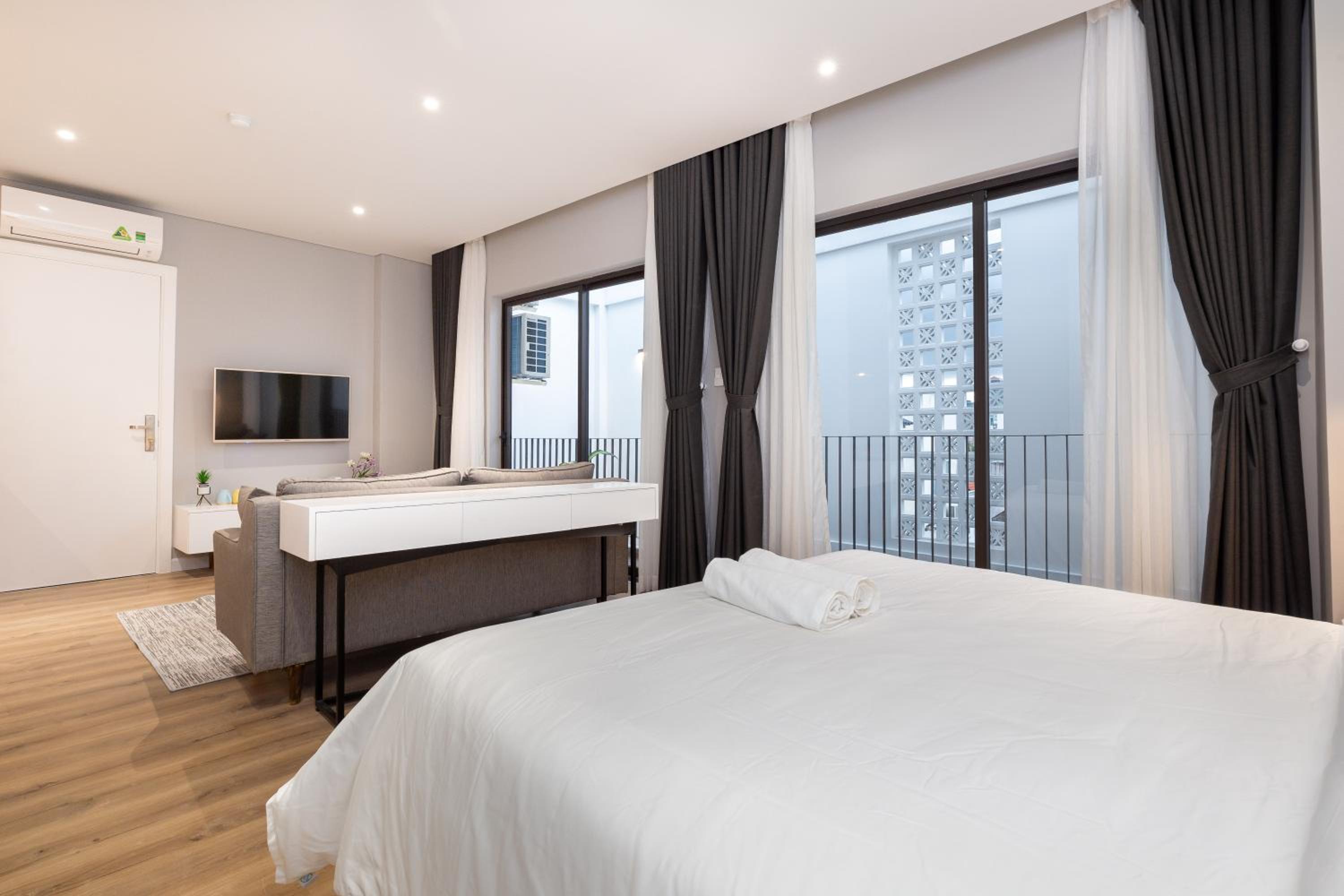 Cozrum Homes - Premier Residence