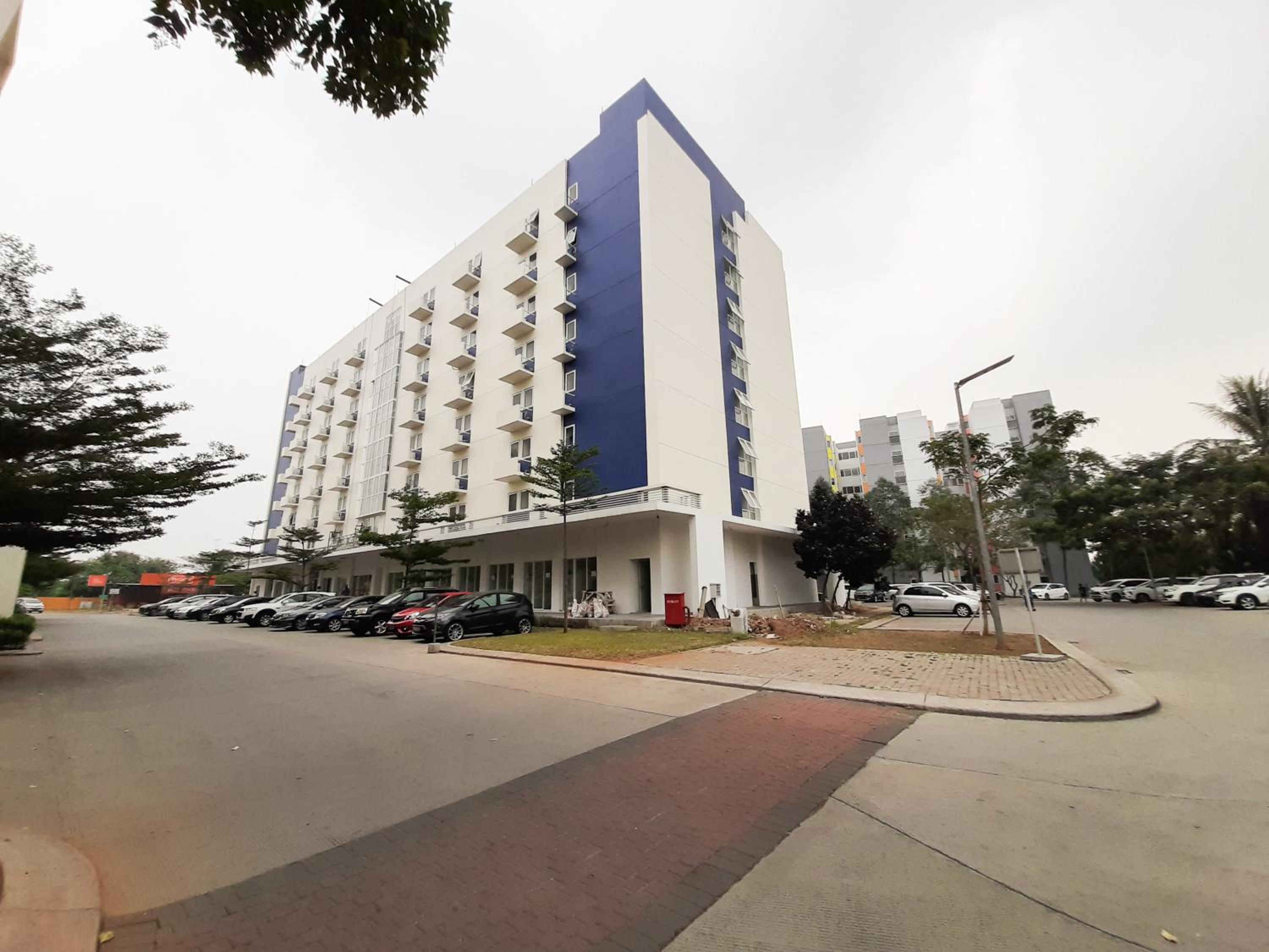 Artistic 2BR No Kitchen Apartment Aeropolis Residence By Travelio