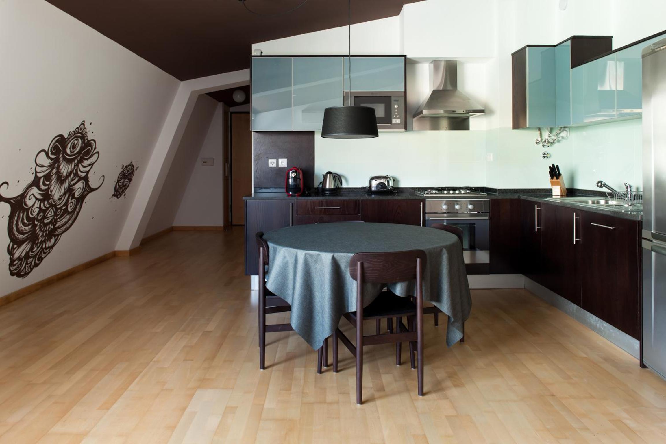 The Lisbonaire Apartments