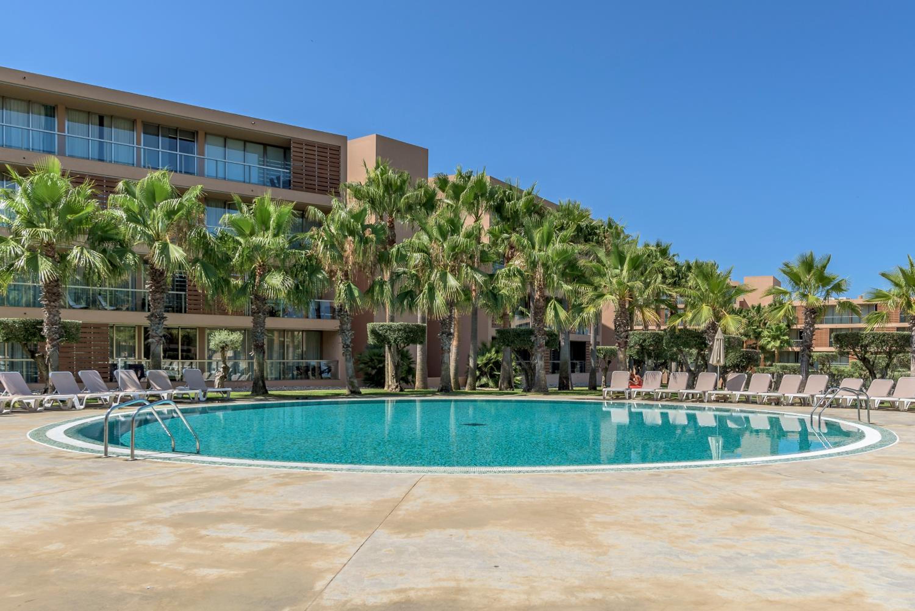 FLH Salgados Beach Apartment view 3